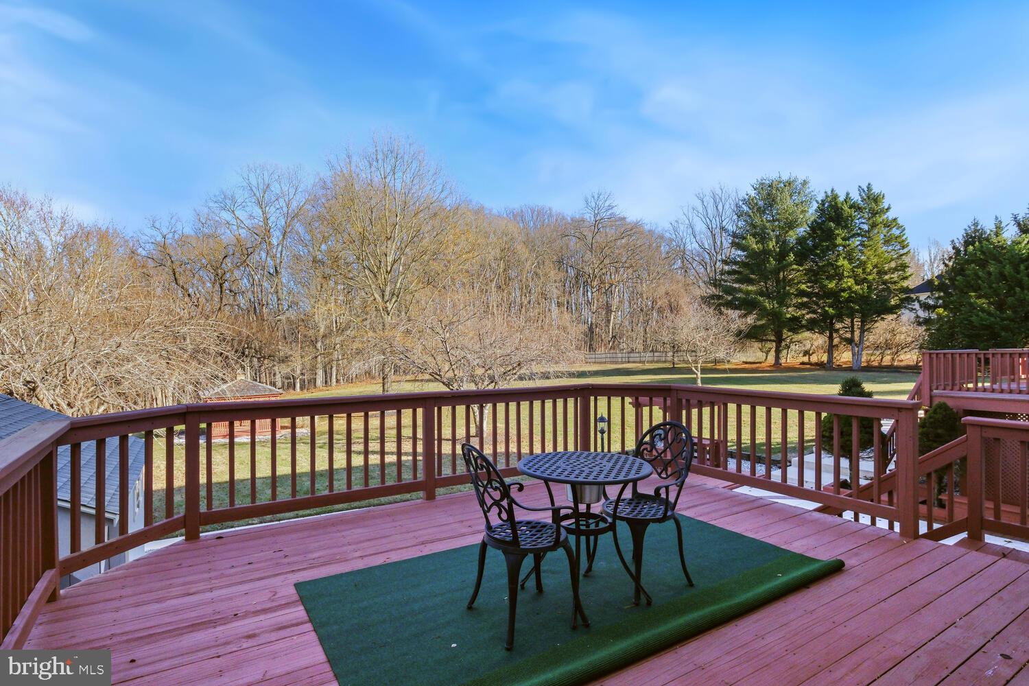 DARNESTOWN KNOLLS - Residential