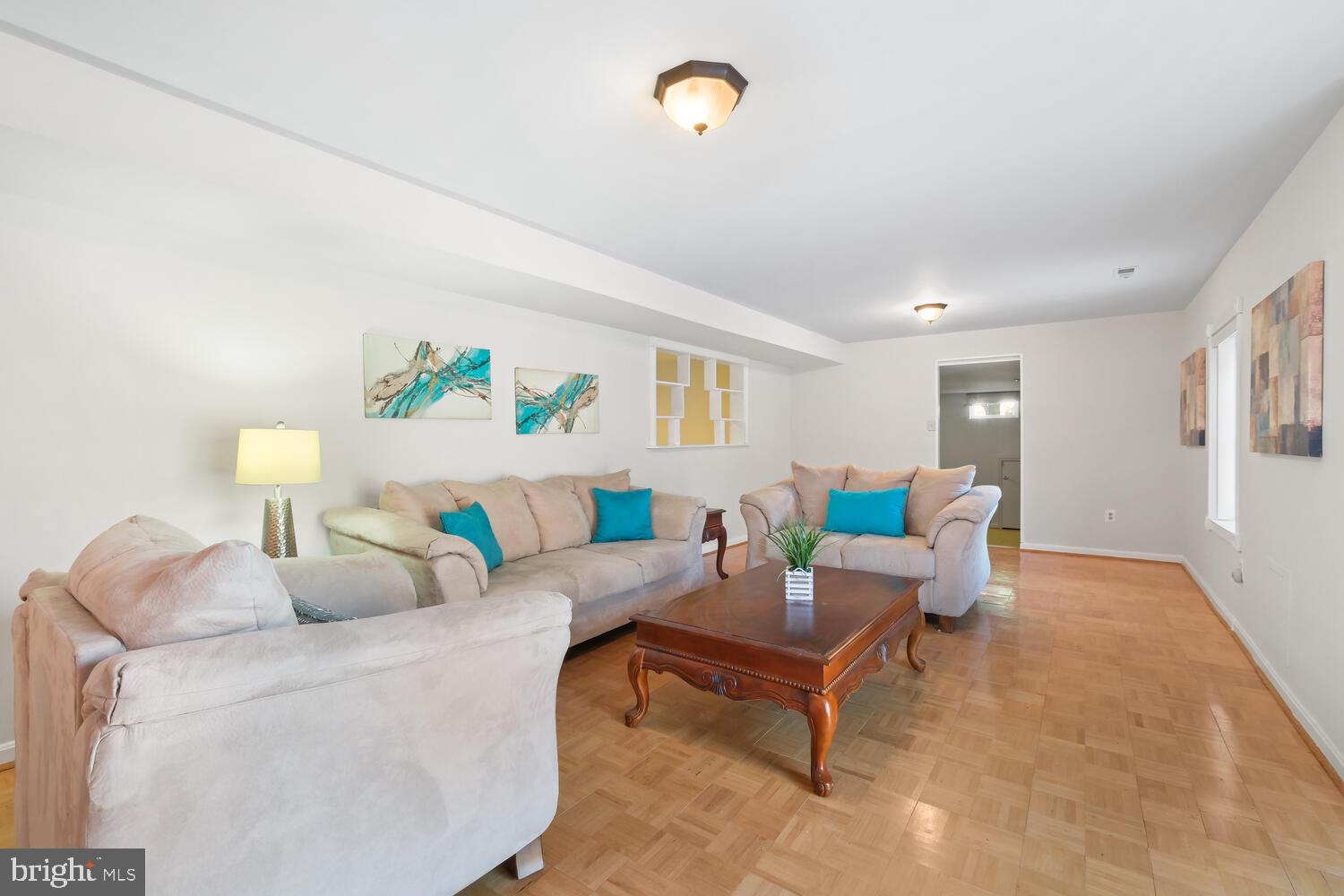 DARNESTOWN KNOLLS - Residential