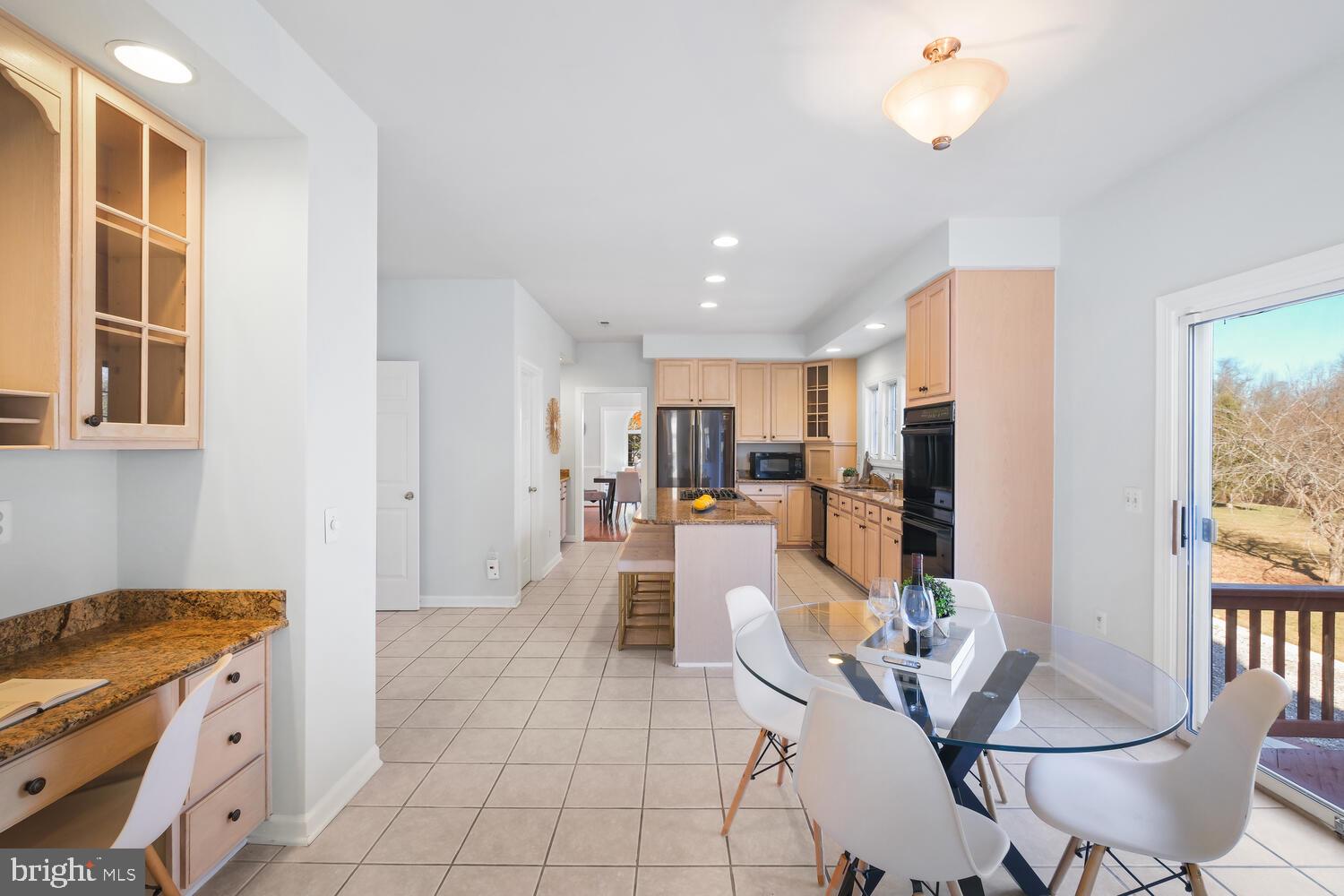 DARNESTOWN KNOLLS - Residential