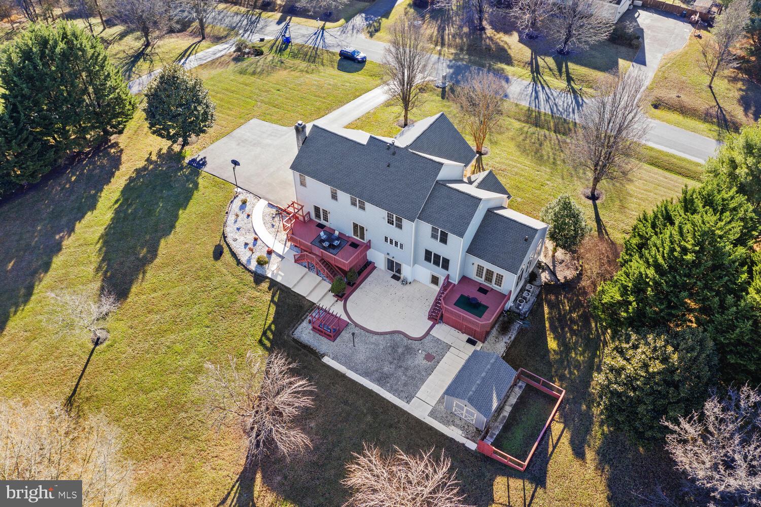 DARNESTOWN KNOLLS - Residential