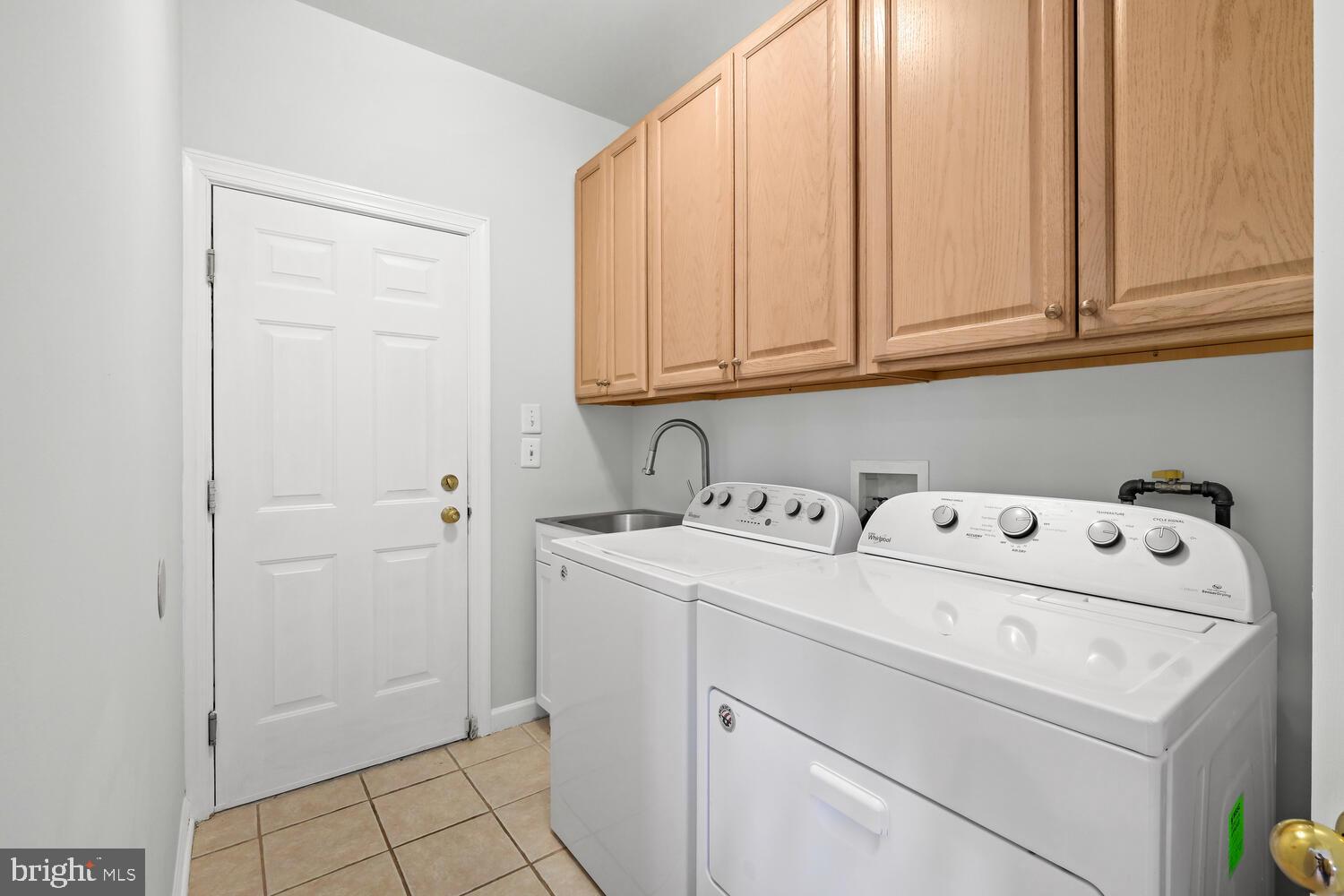 DARNESTOWN KNOLLS - Residential