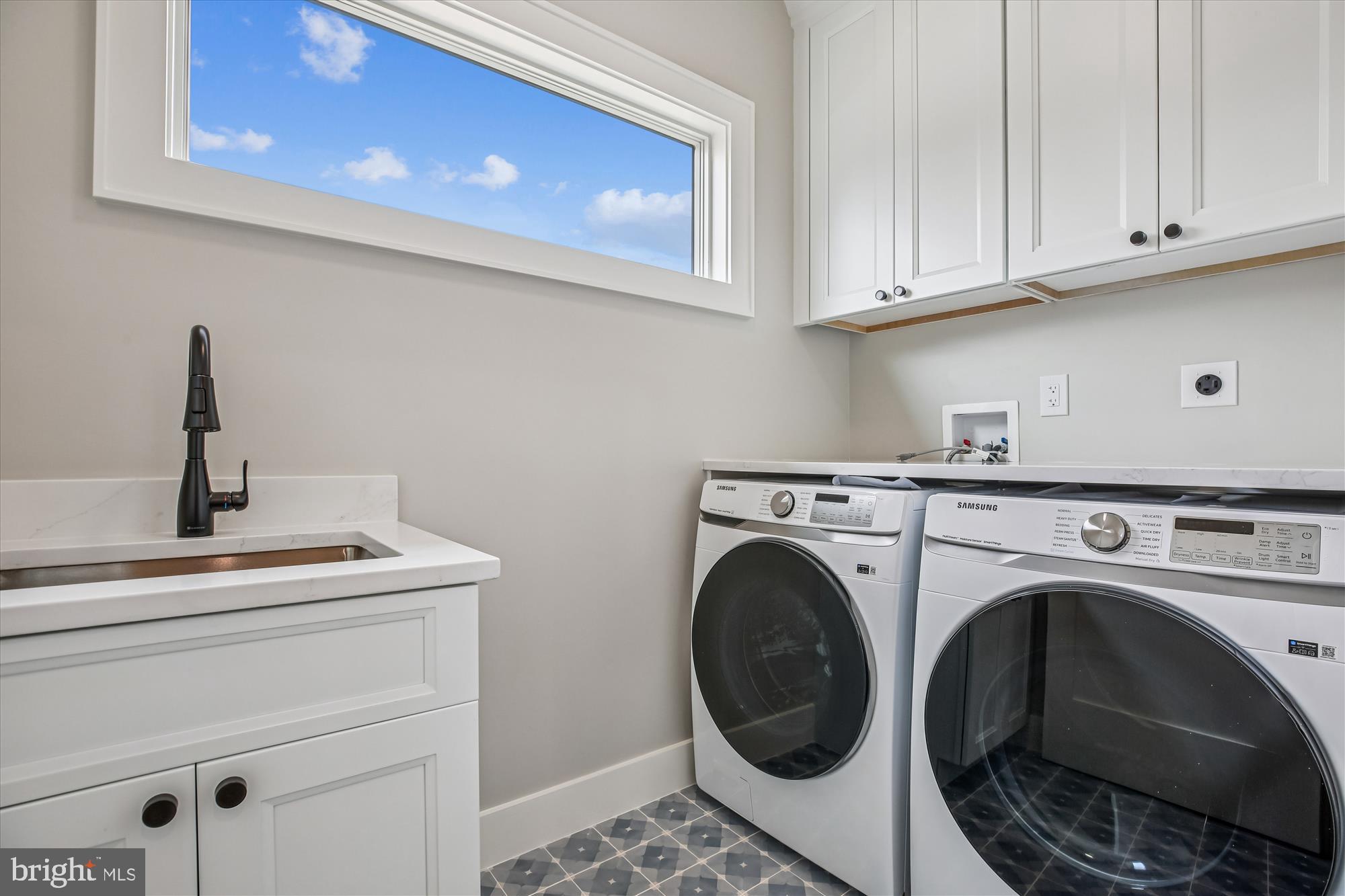 GARRETT PARK ESTATES - Residential