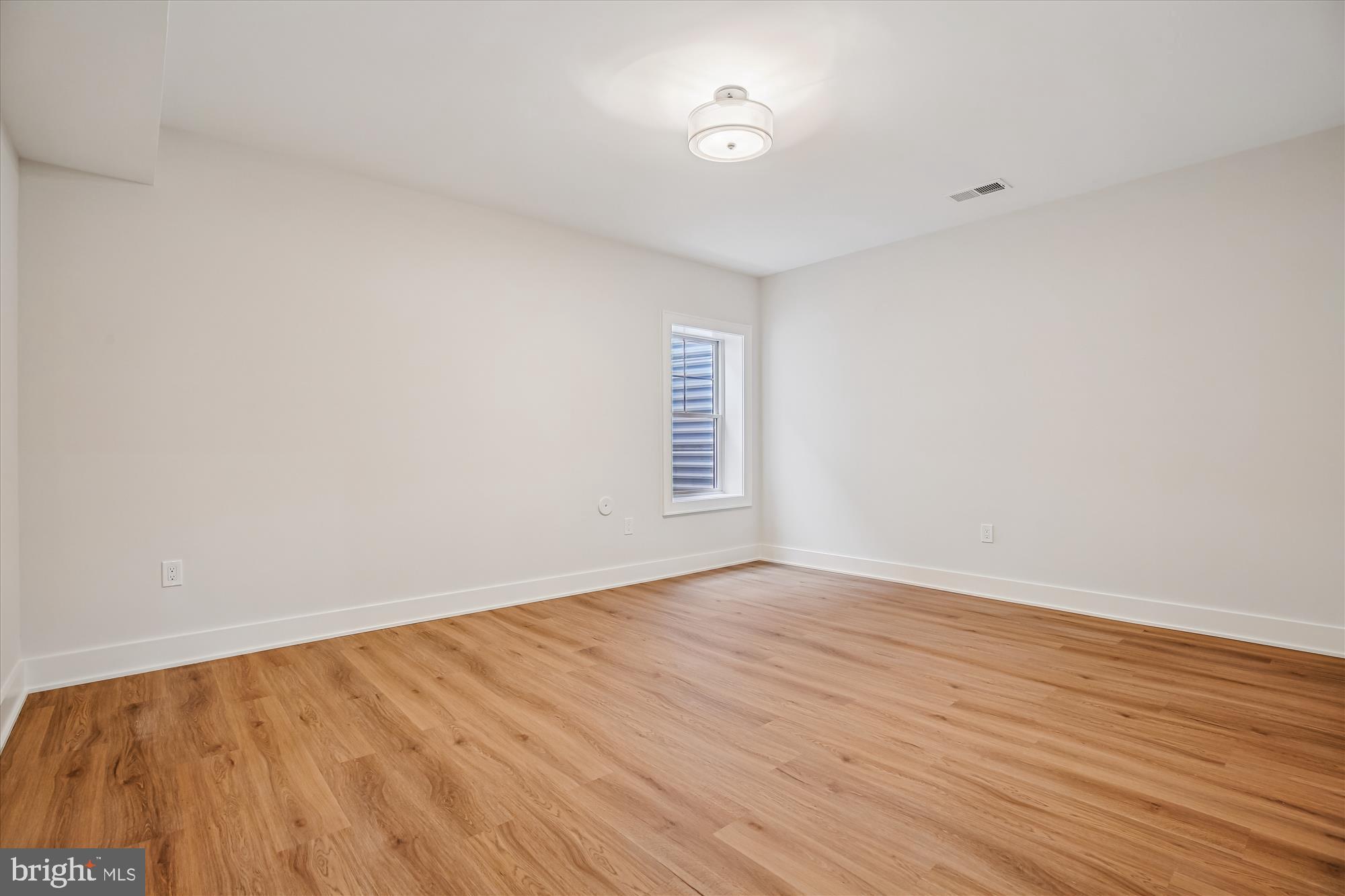 GARRETT PARK ESTATES - Residential