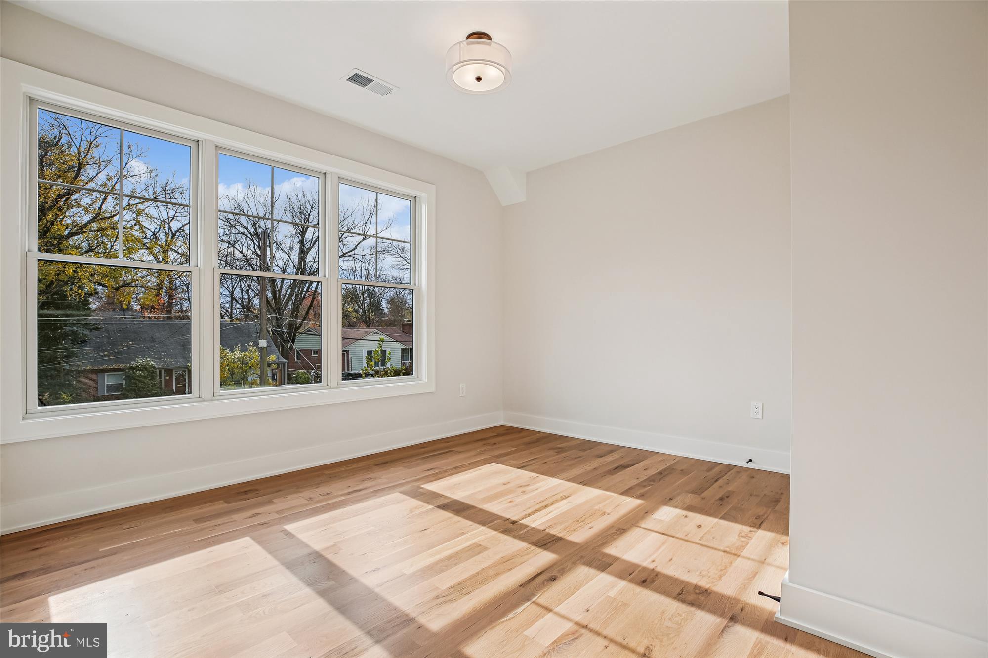 GARRETT PARK ESTATES - Residential