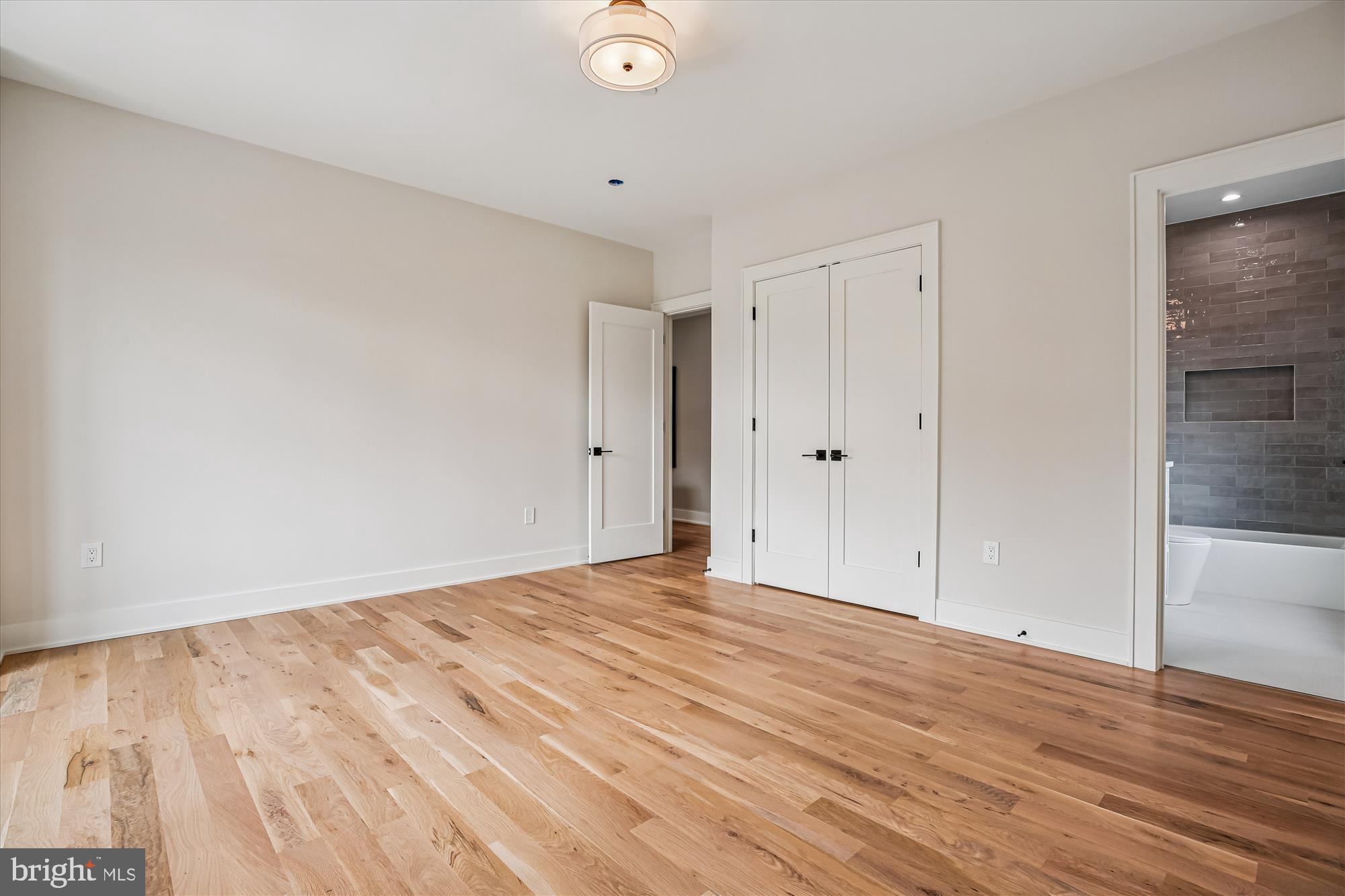 GARRETT PARK ESTATES - Residential