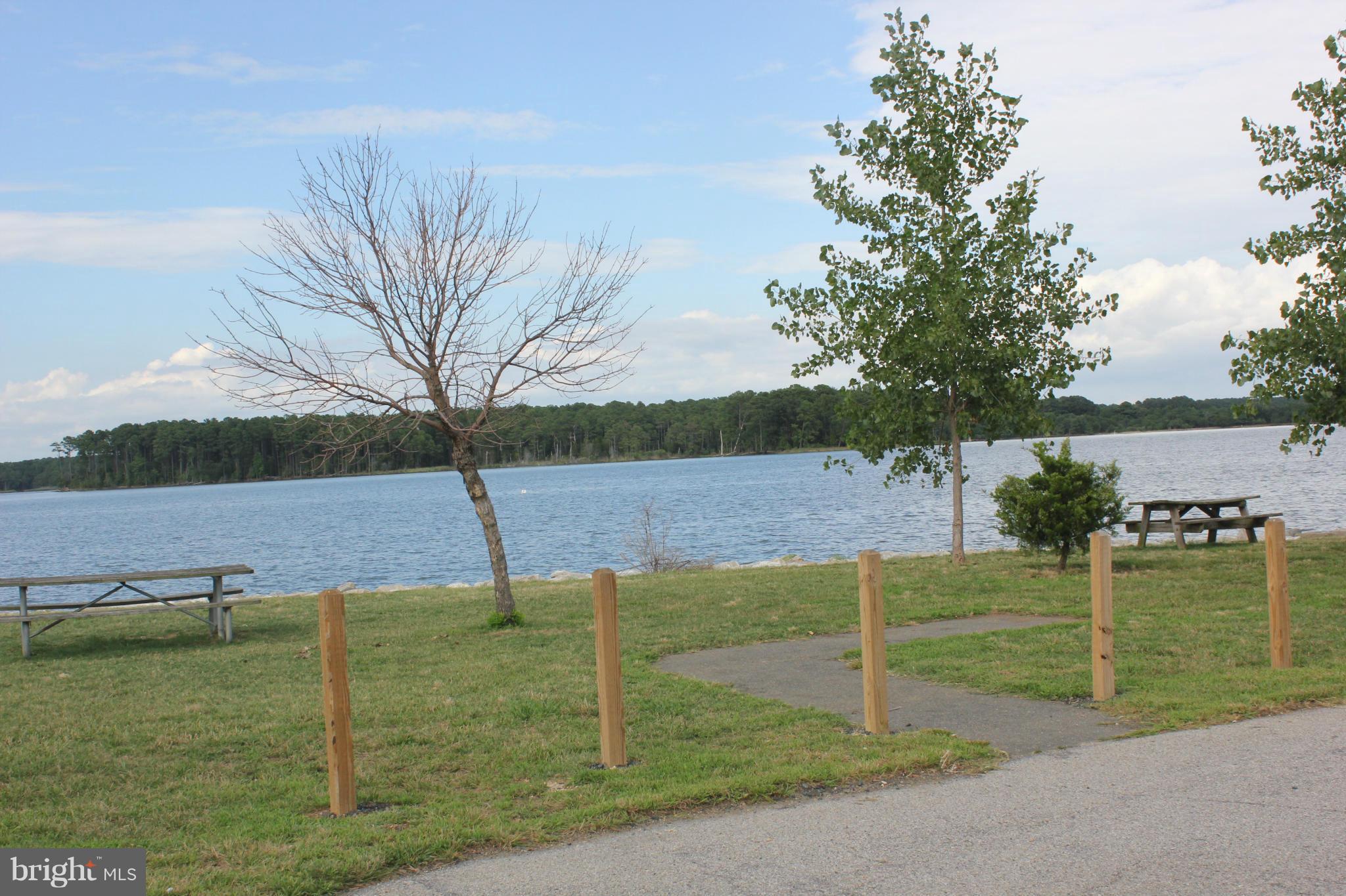 ST GEORGE BEACH - Residential