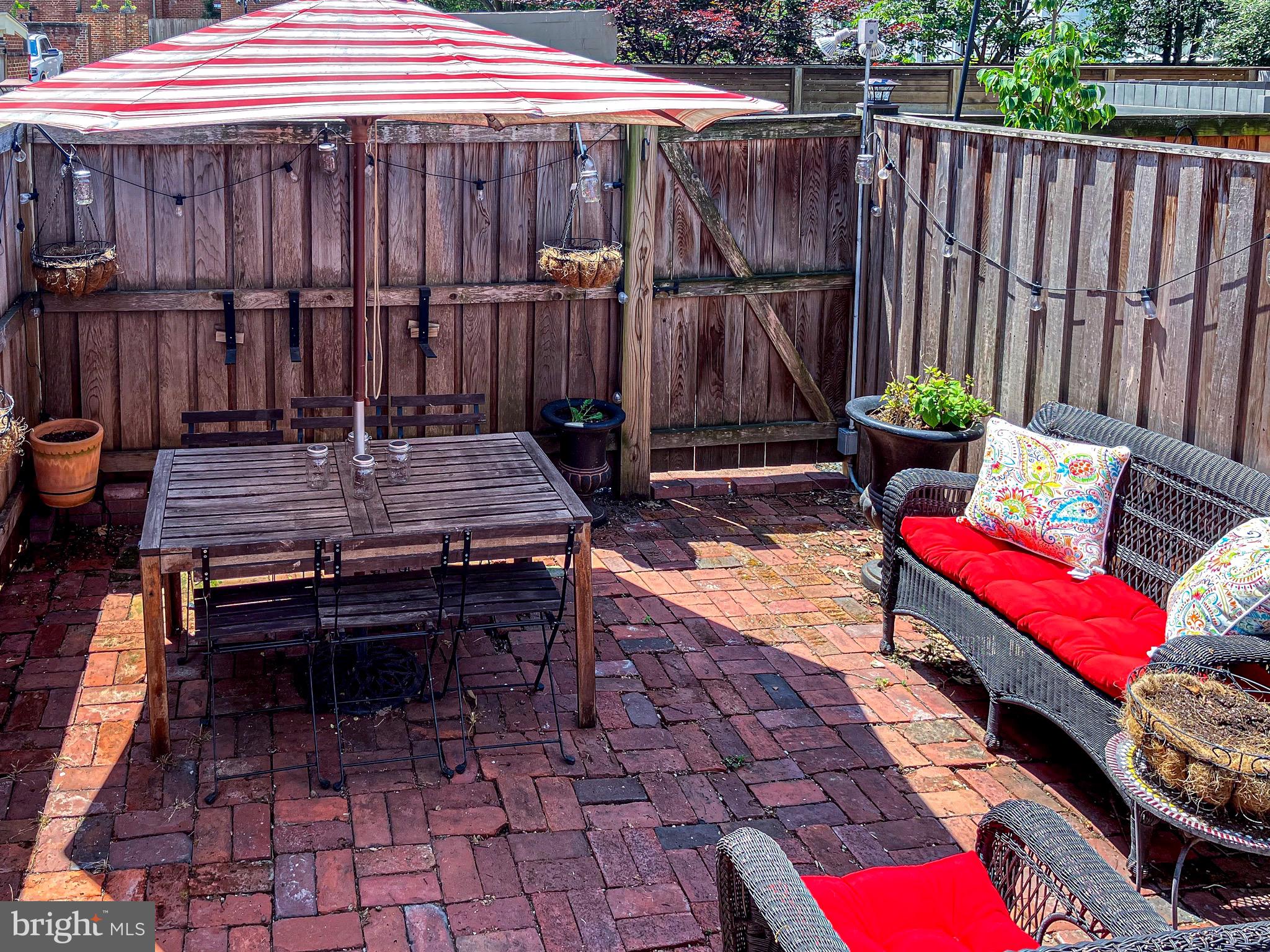 OLD TOWN ALEXANDRIA - Residential Lease