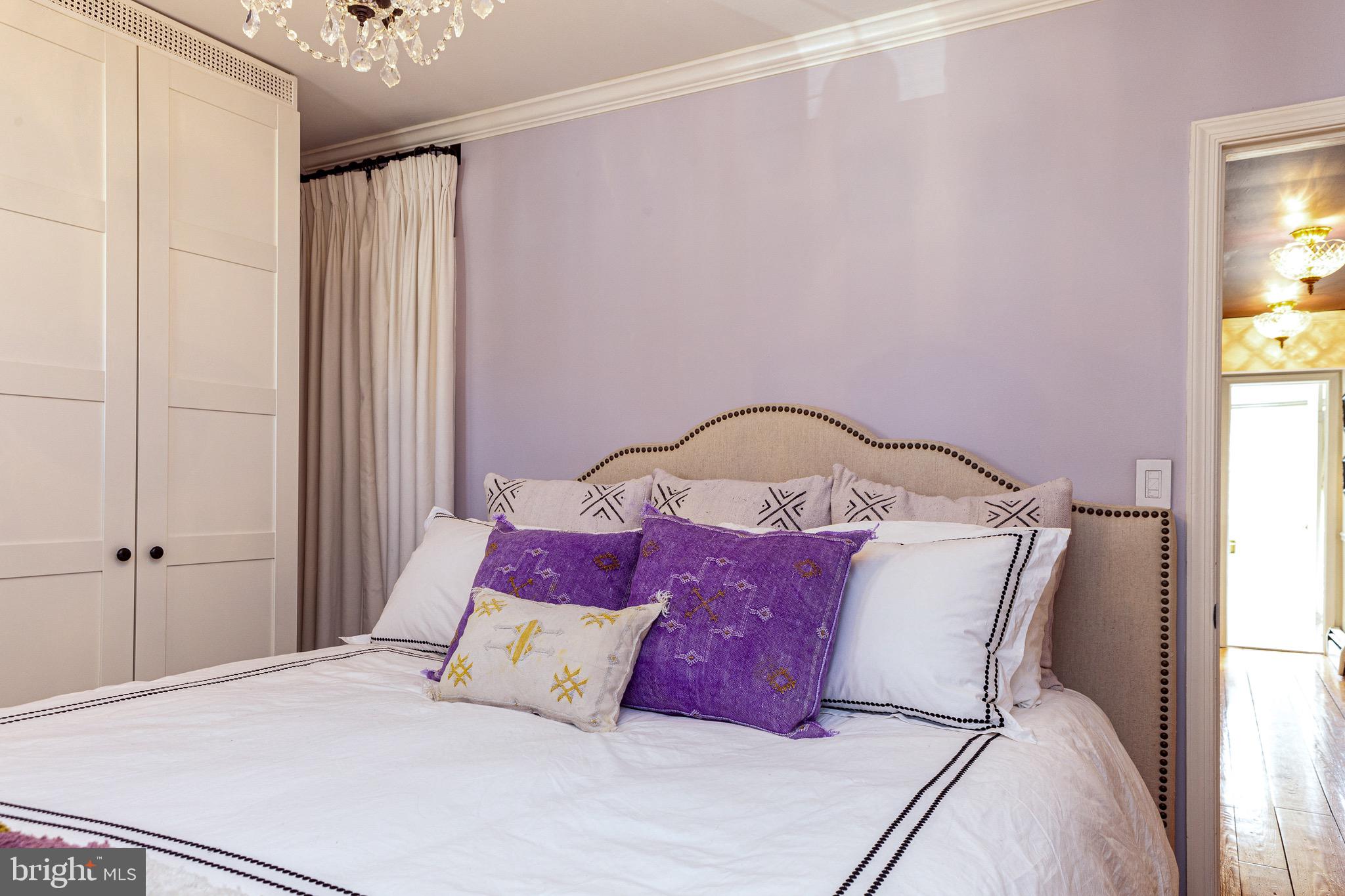 OLD TOWN ALEXANDRIA - Residential Lease