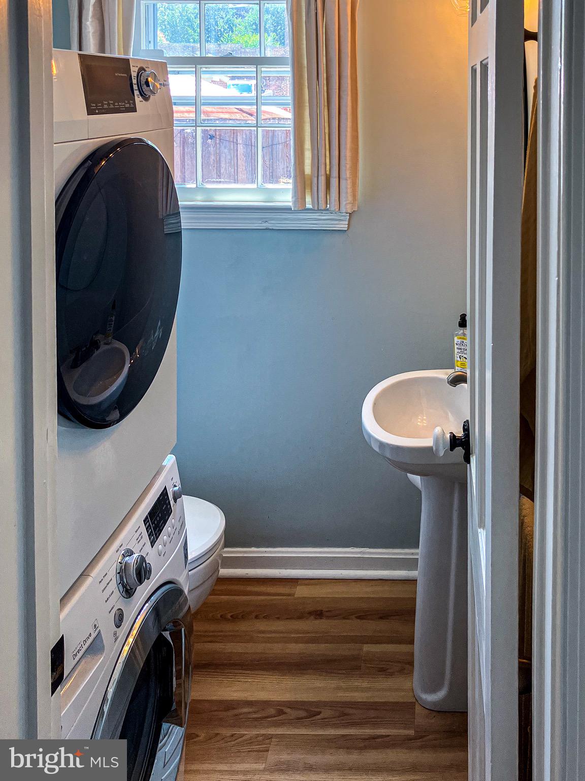 OLD TOWN ALEXANDRIA - Residential Lease