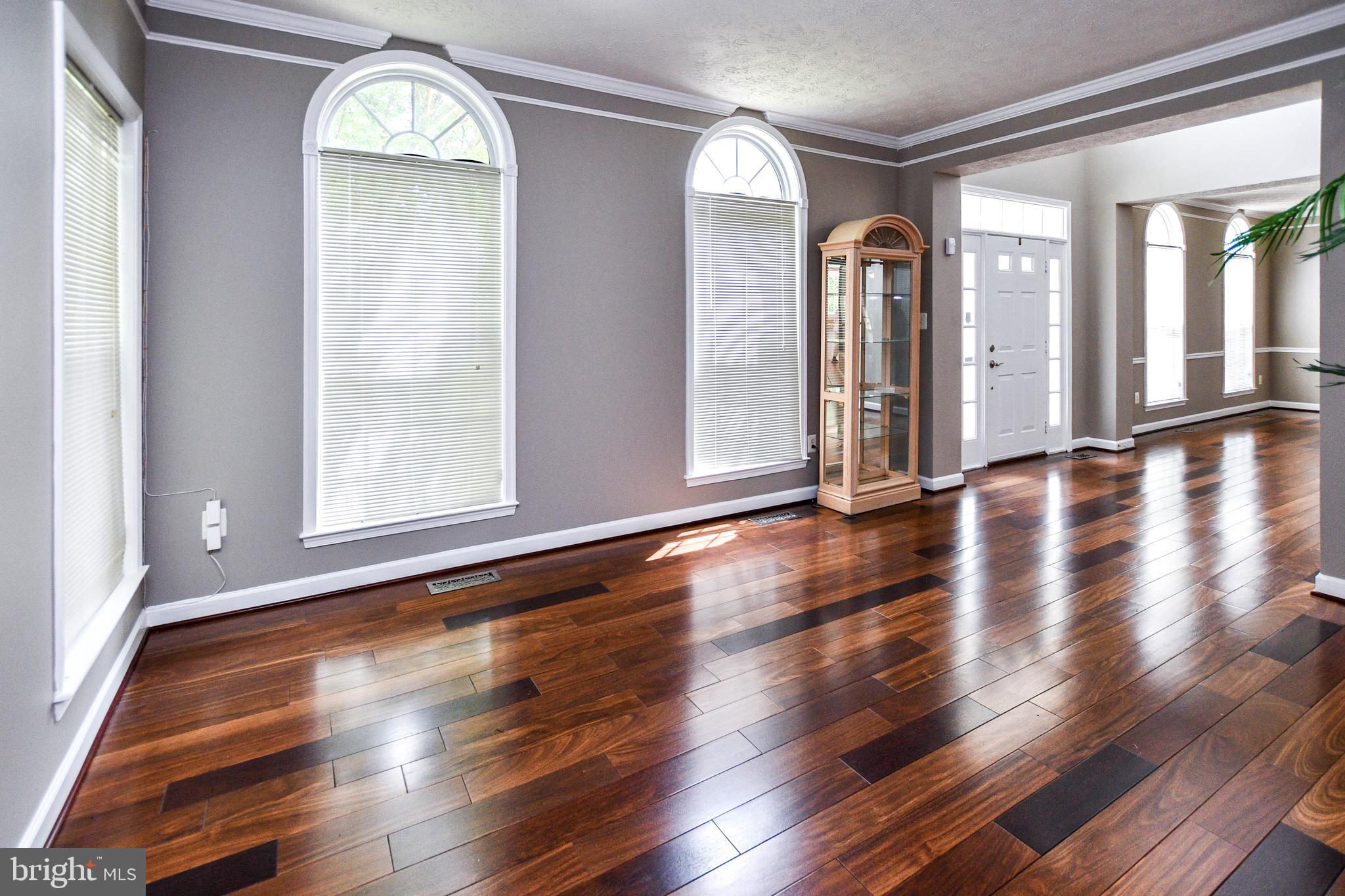 WOODMORE HIGHLANDS - Residential