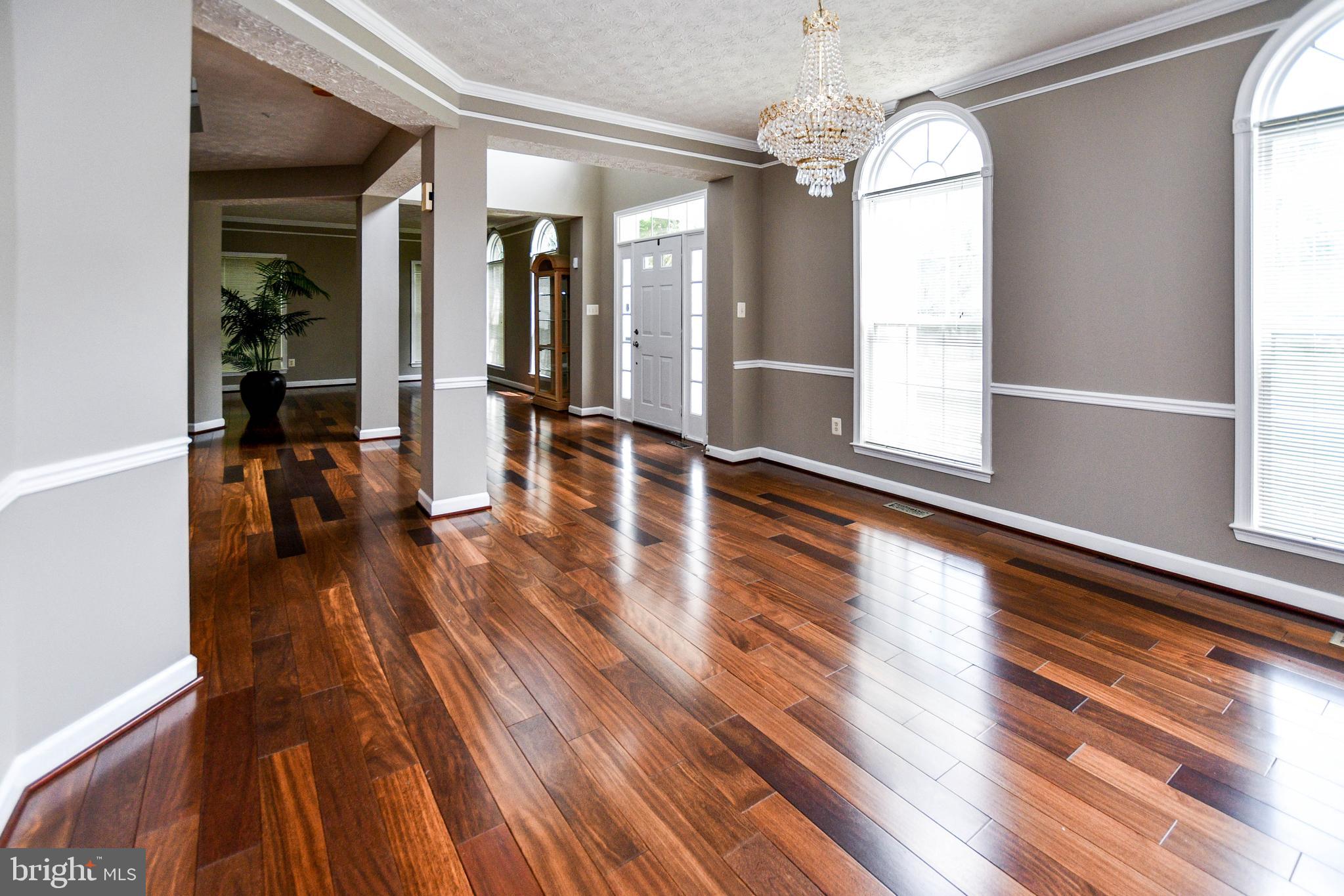 WOODMORE HIGHLANDS - Residential