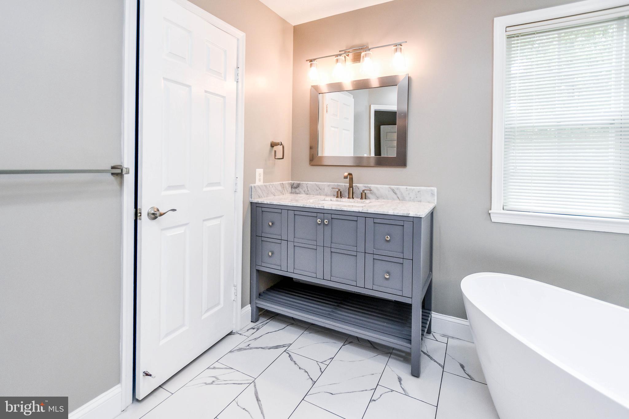 WOODMORE HIGHLANDS - Residential