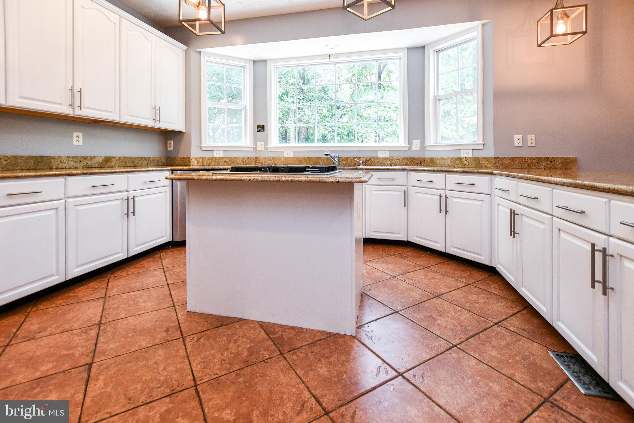 WOODMORE HIGHLANDS - Residential