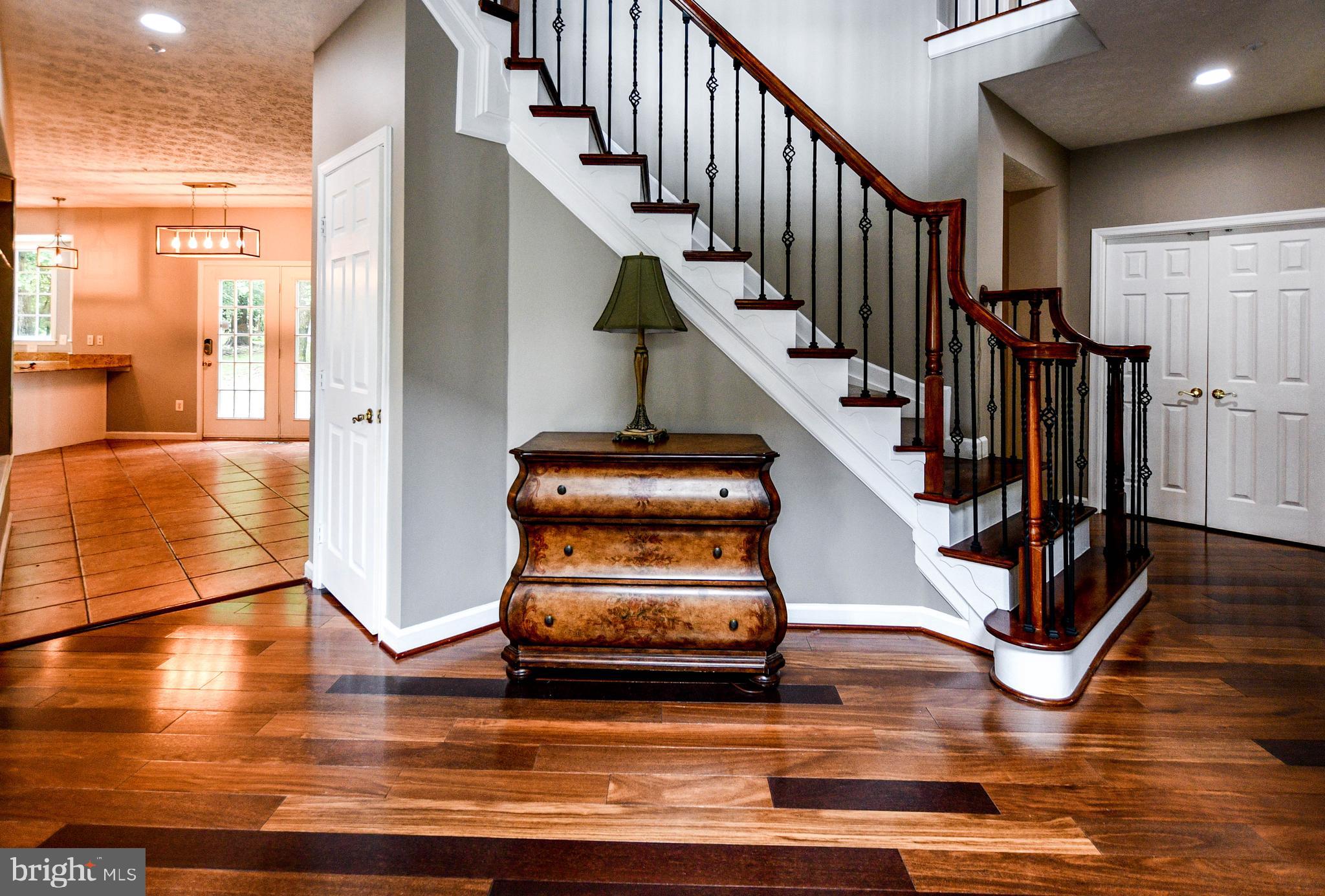 WOODMORE HIGHLANDS - Residential