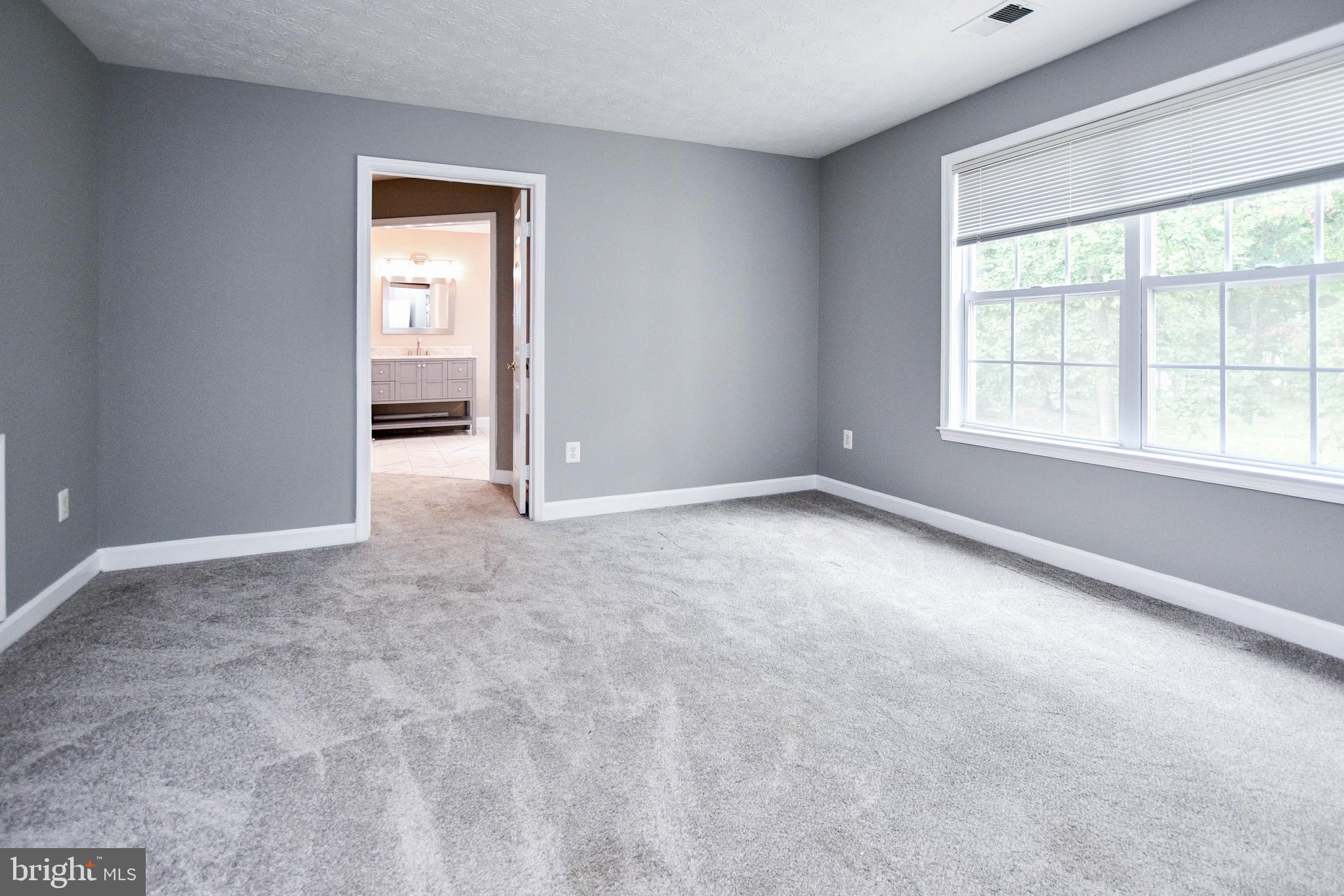 WOODMORE HIGHLANDS - Residential