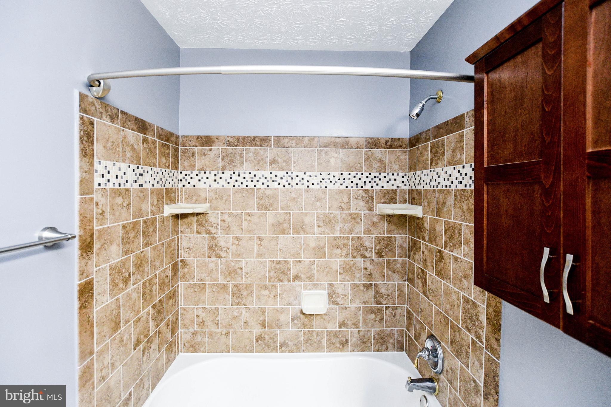 WOODMORE HIGHLANDS - Residential