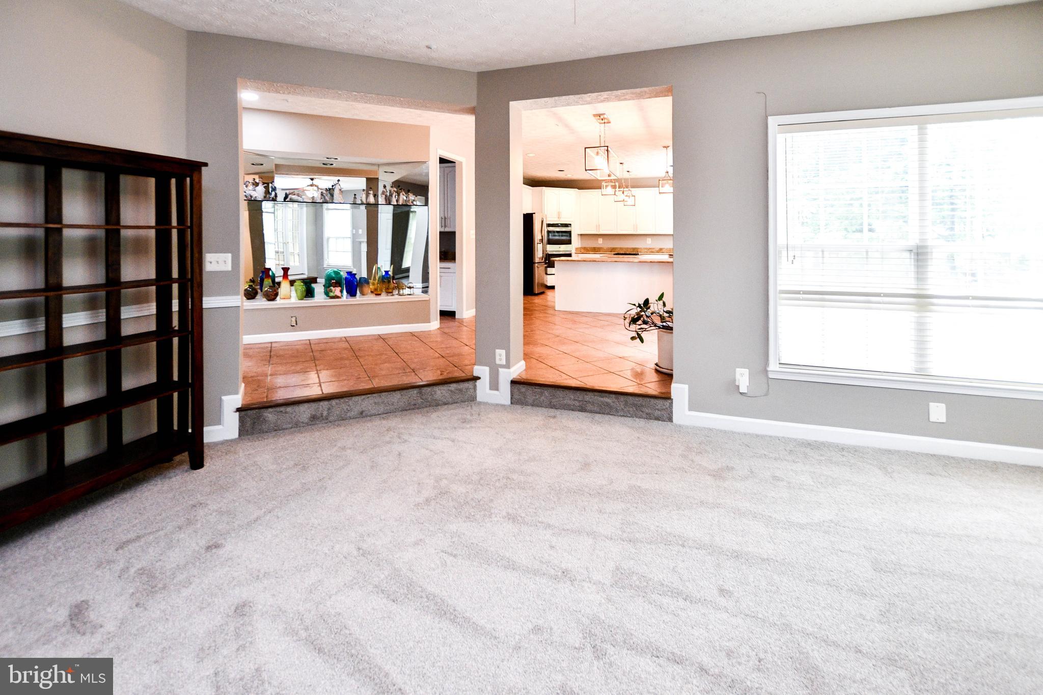 WOODMORE HIGHLANDS - Residential