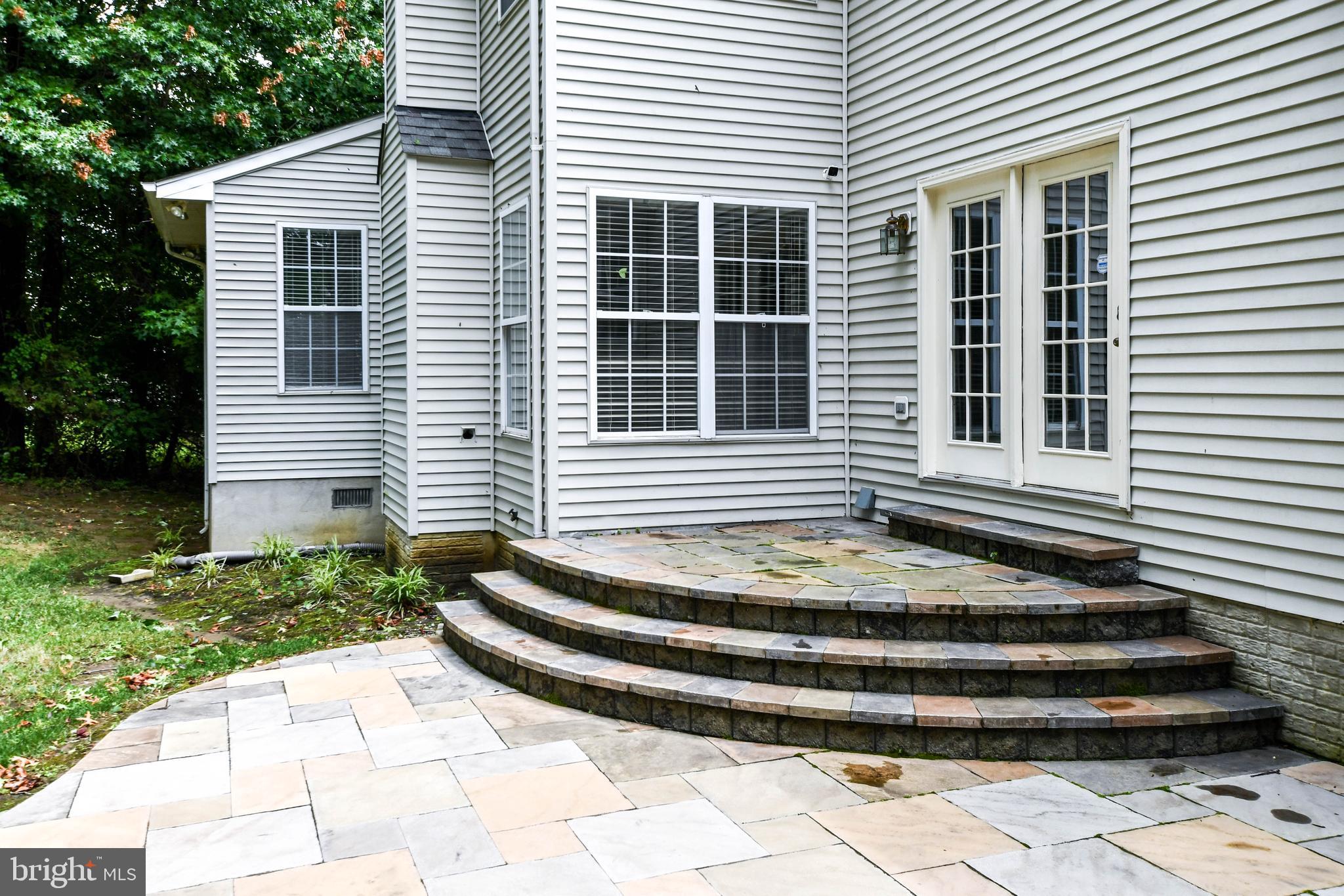 WOODMORE HIGHLANDS - Residential