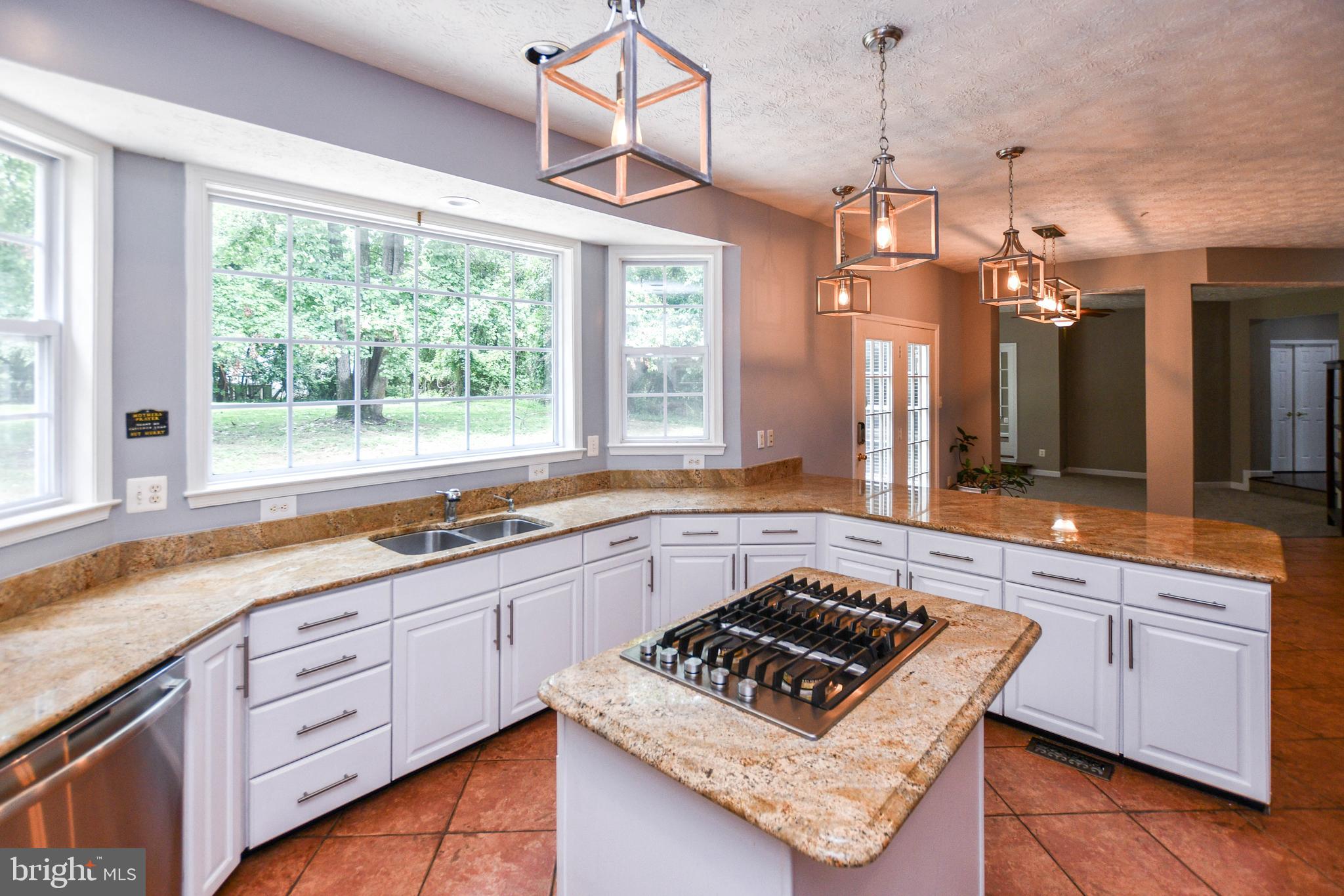 WOODMORE HIGHLANDS - Residential