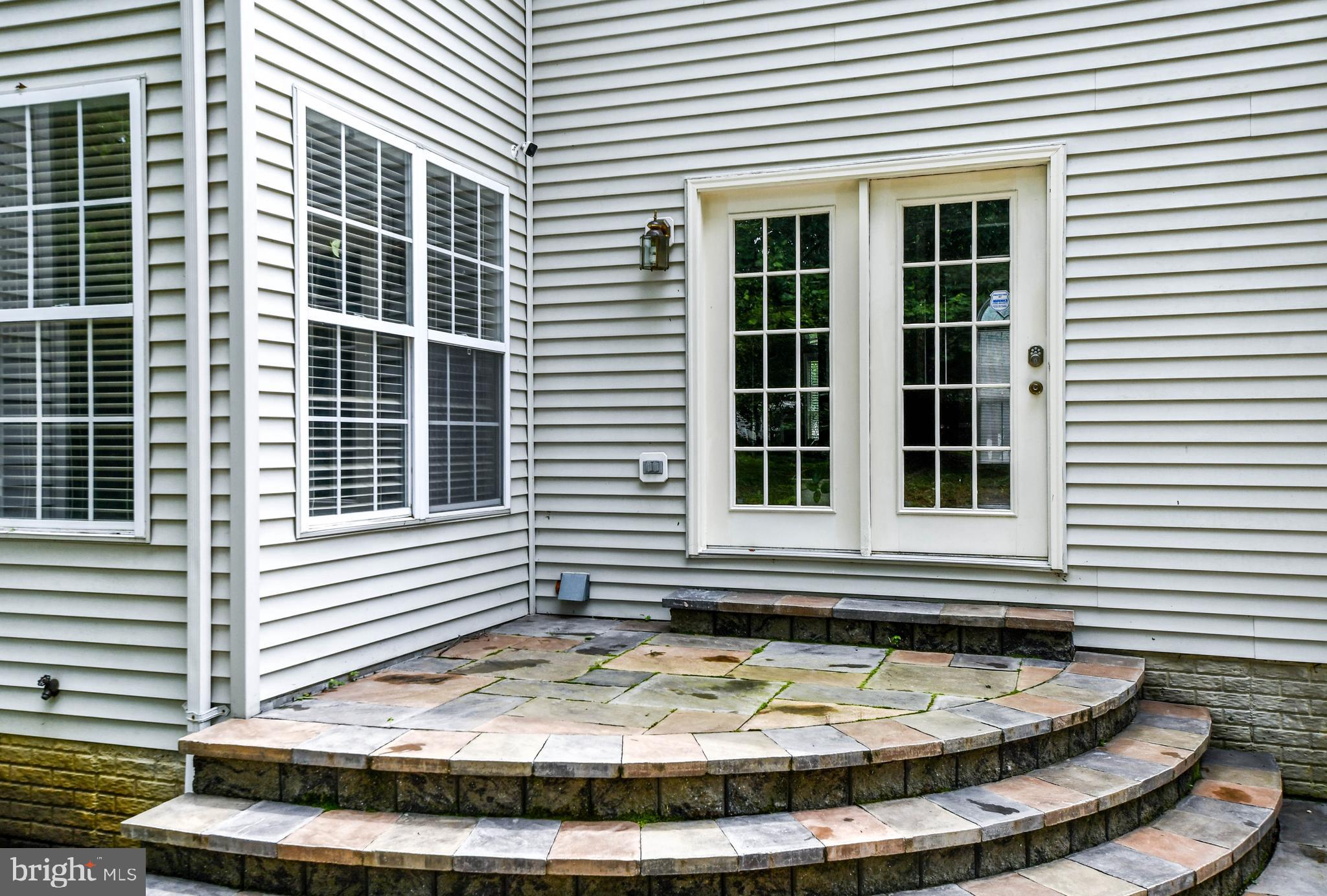 WOODMORE HIGHLANDS - Residential