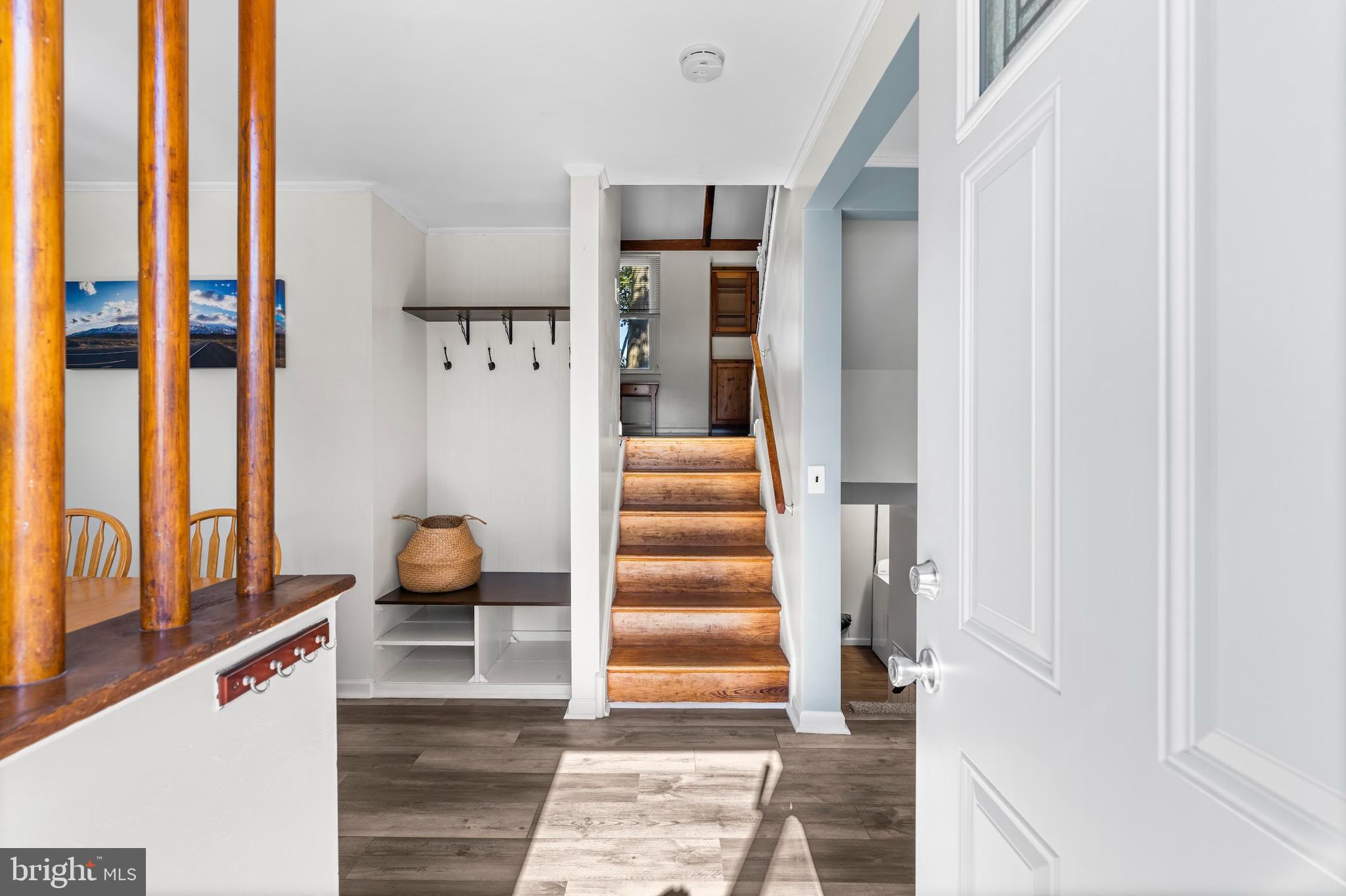 1812 DUNWOODY CIRCLE