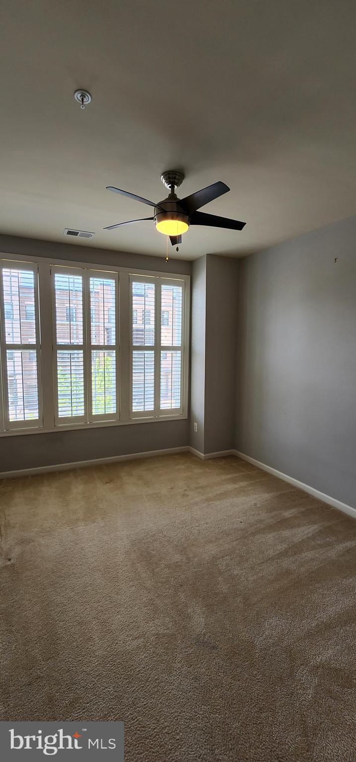 BUCKINGHAM AT LOUDOUN VALLEY - Residential Lease