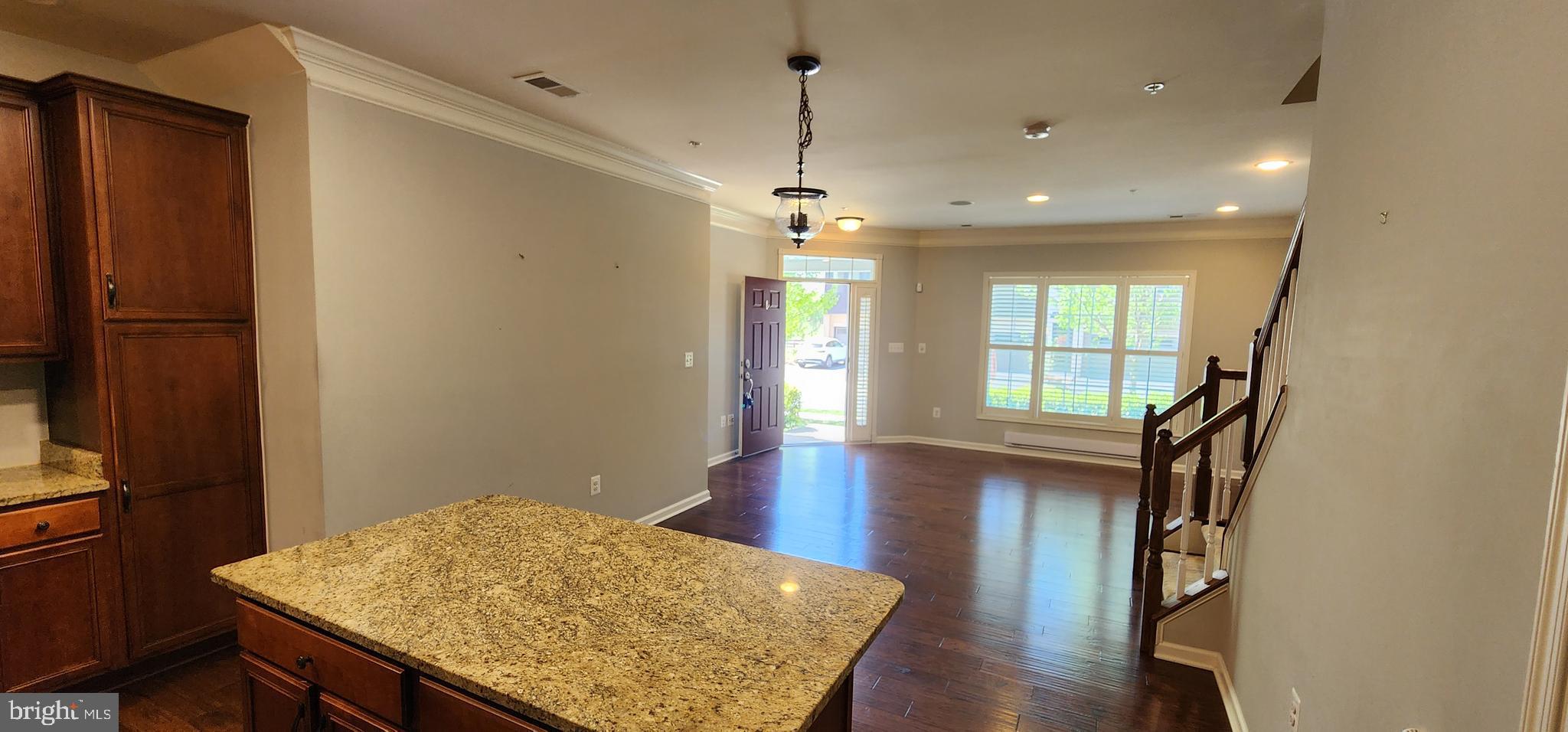 BUCKINGHAM AT LOUDOUN VALLEY - Residential Lease