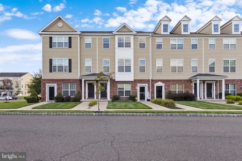 Condo For Sale - 131 Riverwalk Boulevard<br/> BURLINGTON, NJ 08016