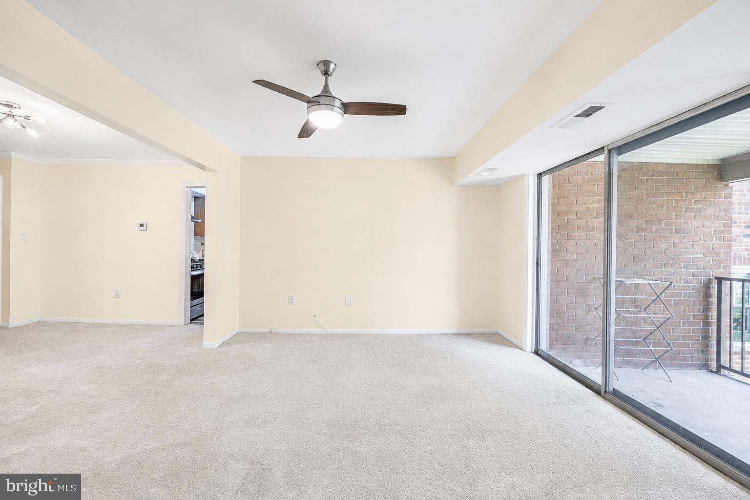 872 COLLEGE PARKWAY 301