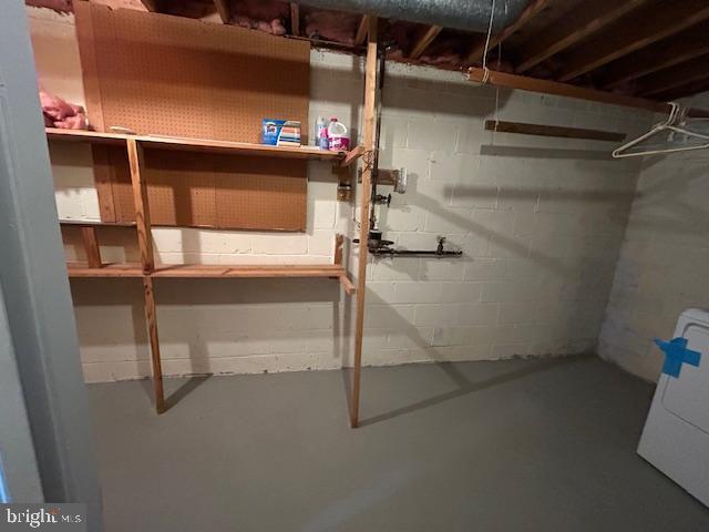 KEENE  MILL WOODS - Residential Lease