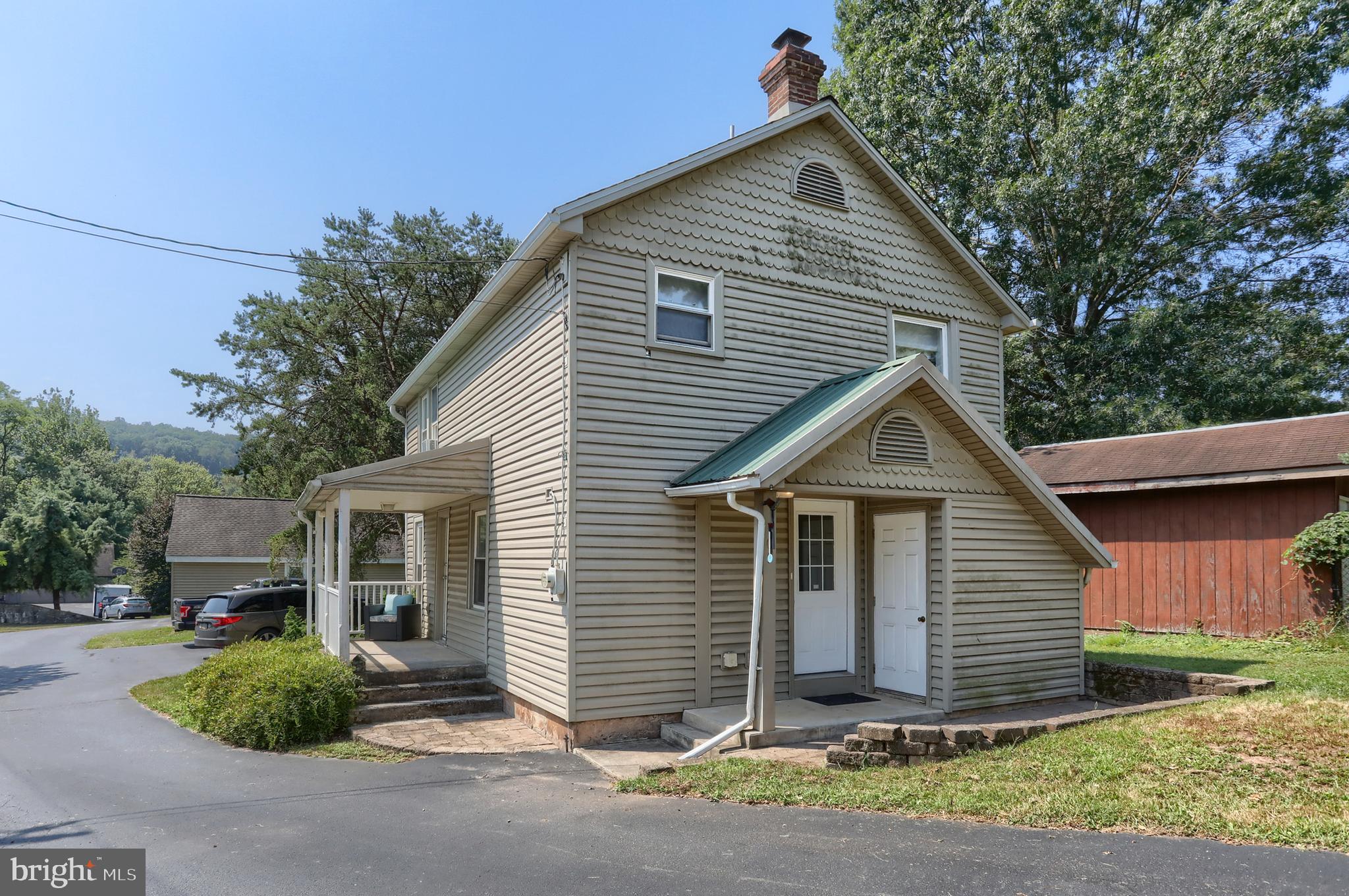 105 KINGS HIGHWAY