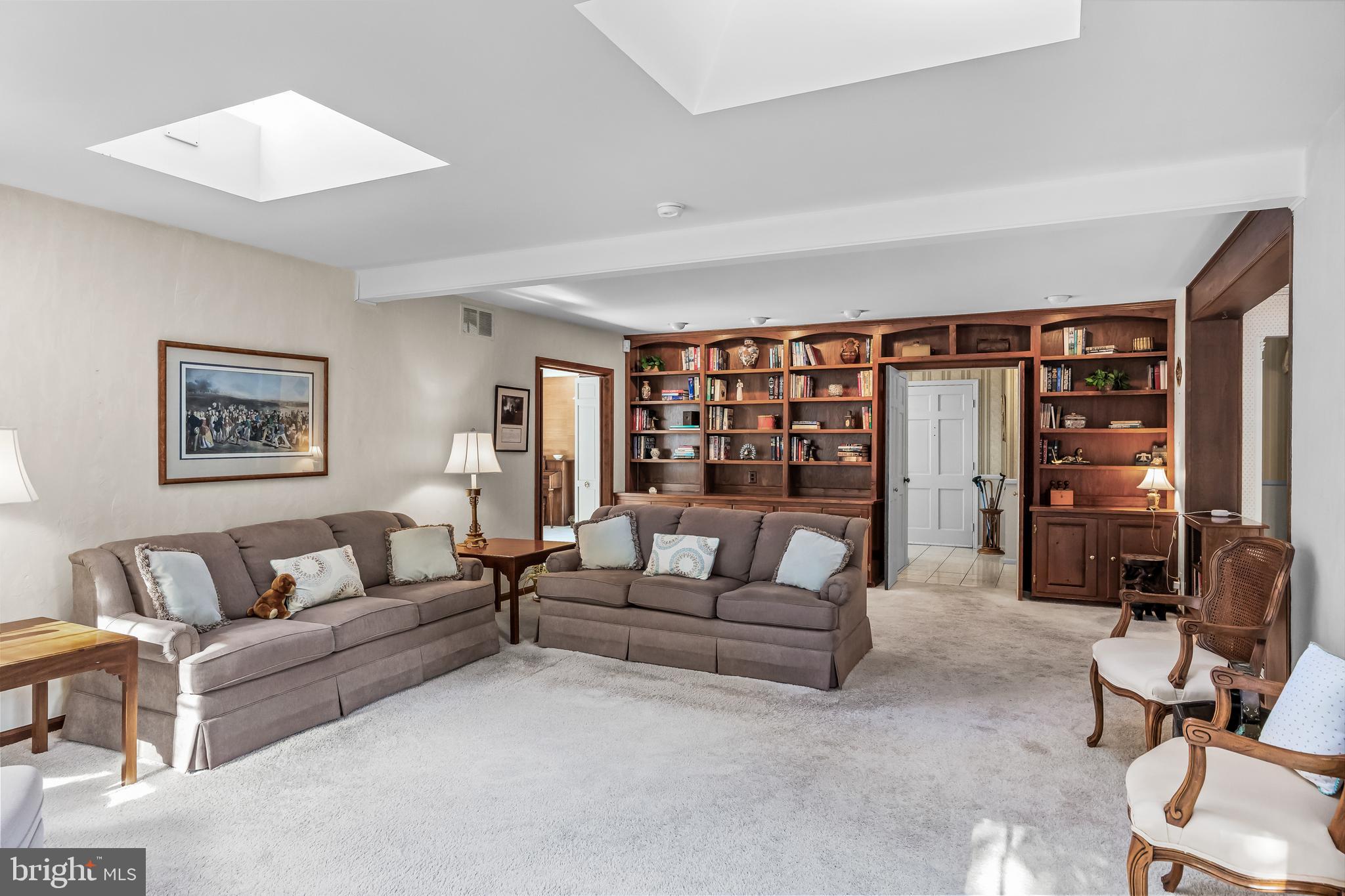 1912 CARDINAL LAKE DRIVE