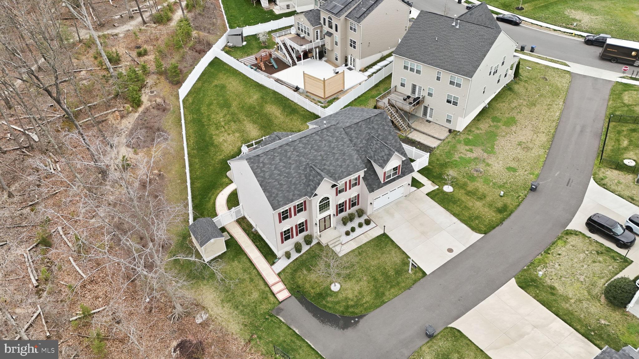 COPPER MILL ESTATES - Residential