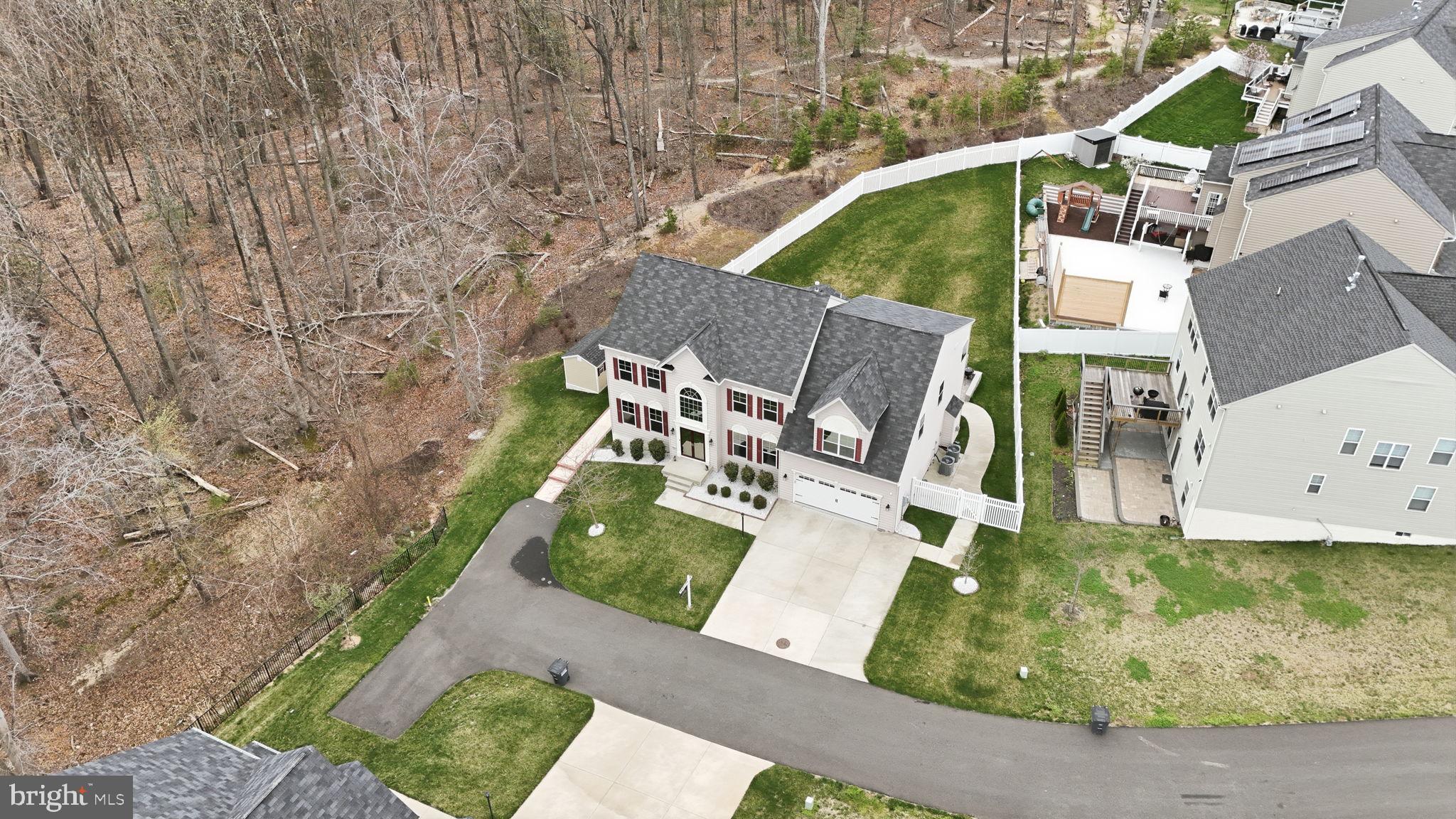 COPPER MILL ESTATES - Residential