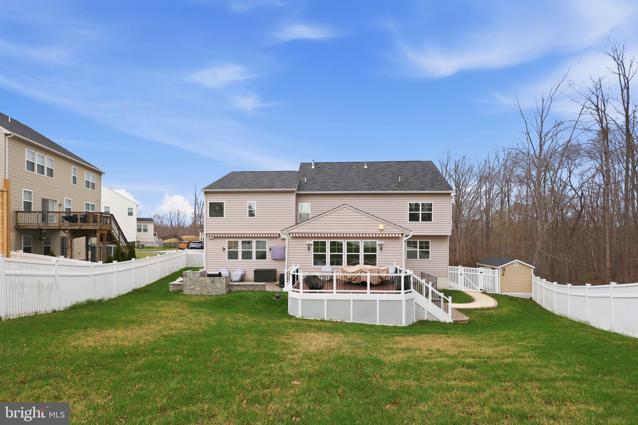 COPPER MILL ESTATES - Residential