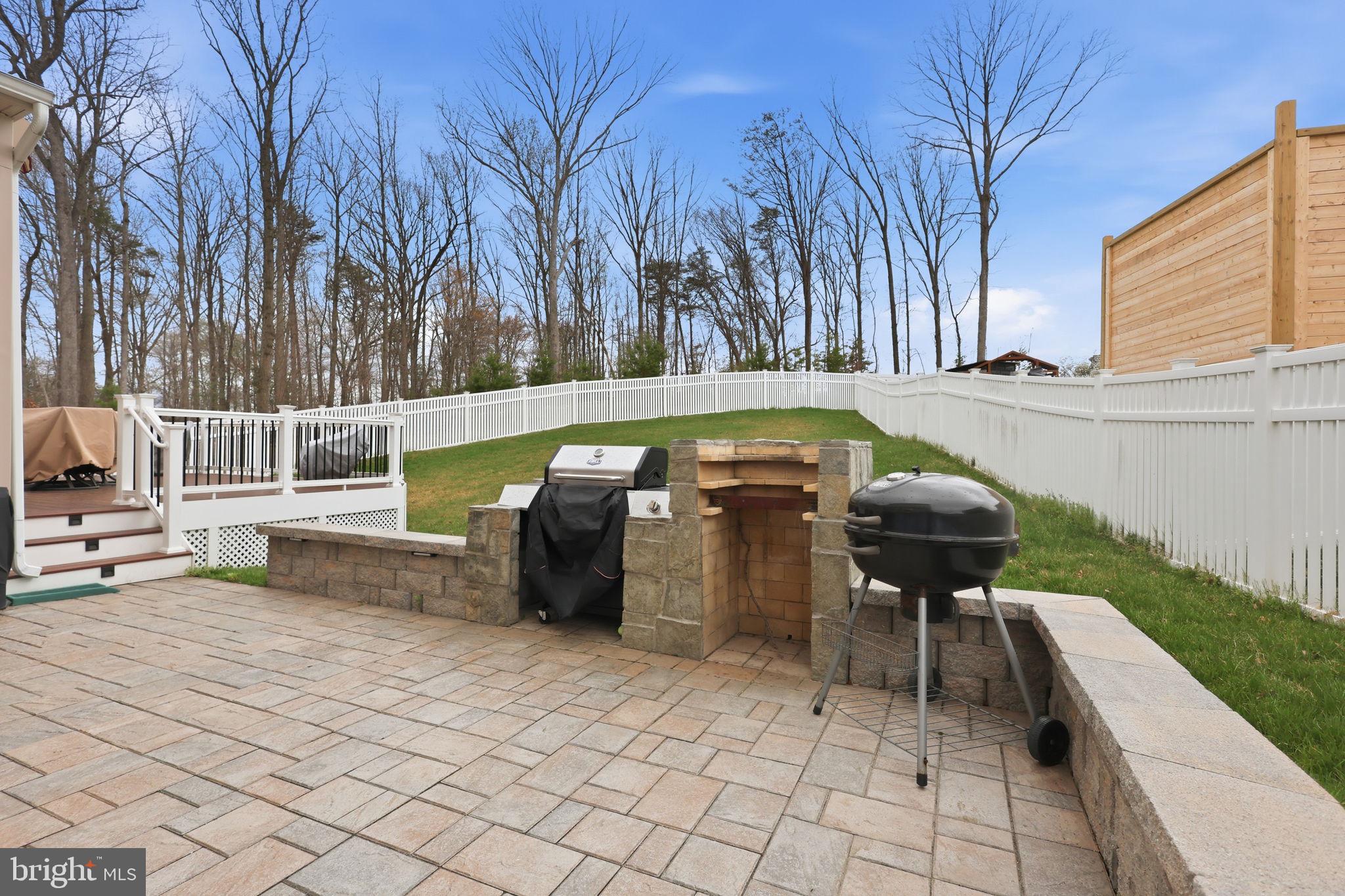 COPPER MILL ESTATES - Residential