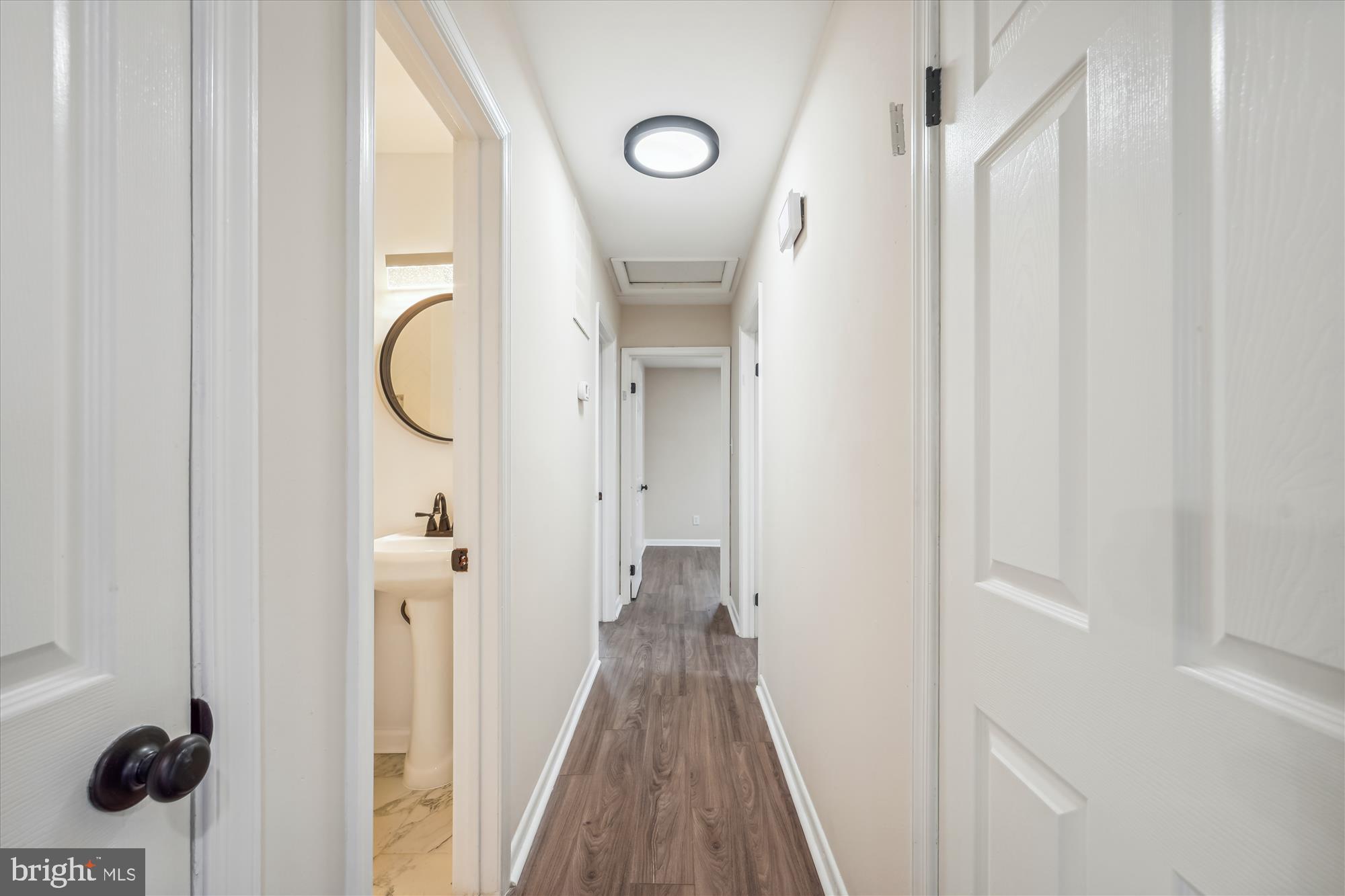 FORESTVILLE - Residential