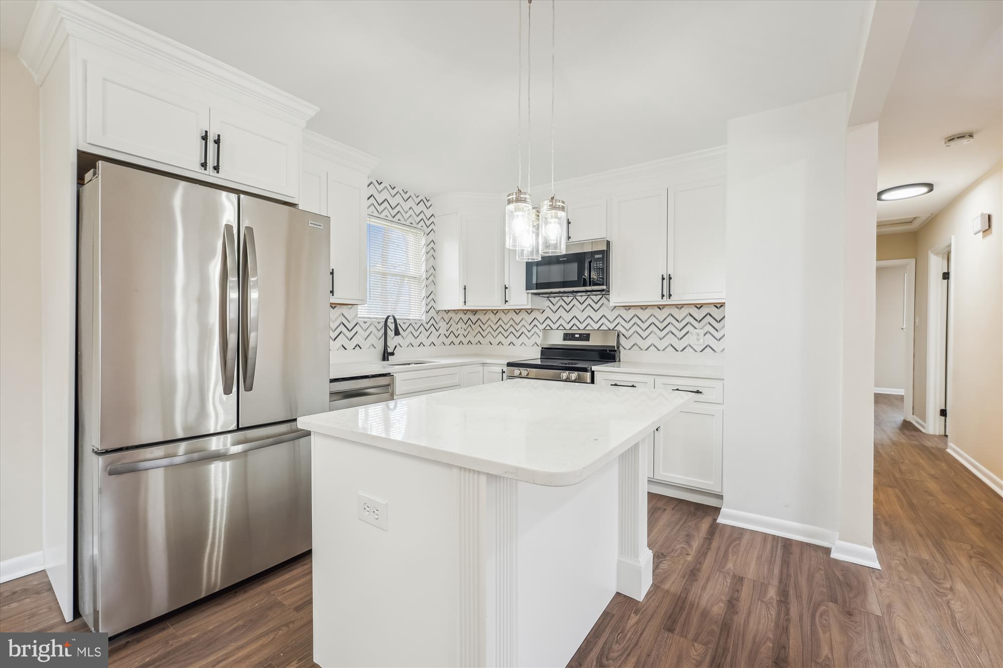 FORESTVILLE - Residential