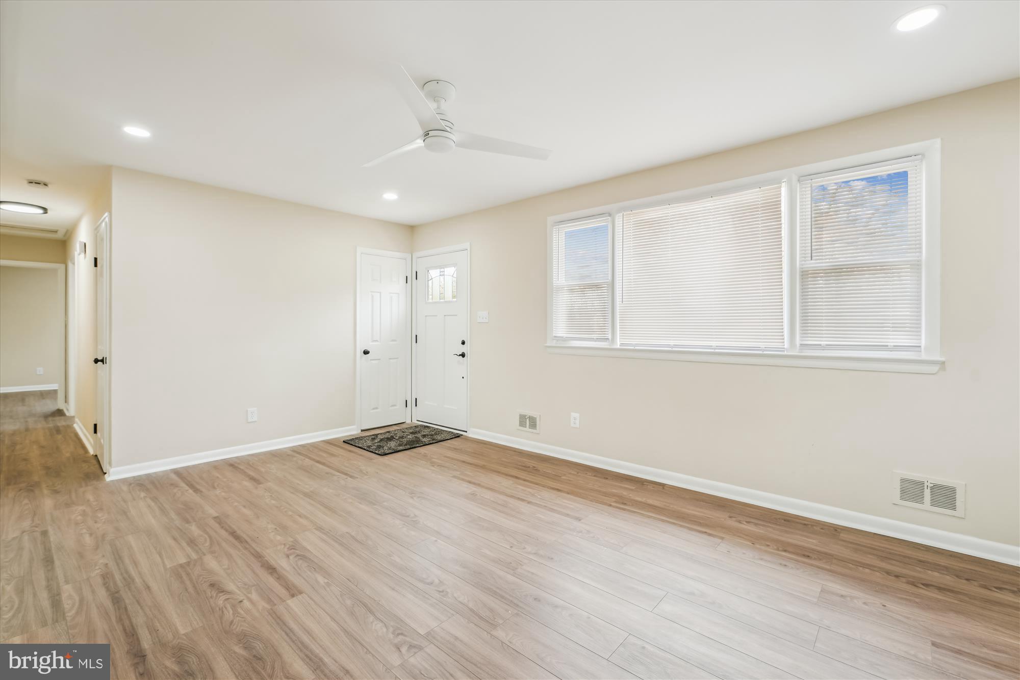 FORESTVILLE - Residential