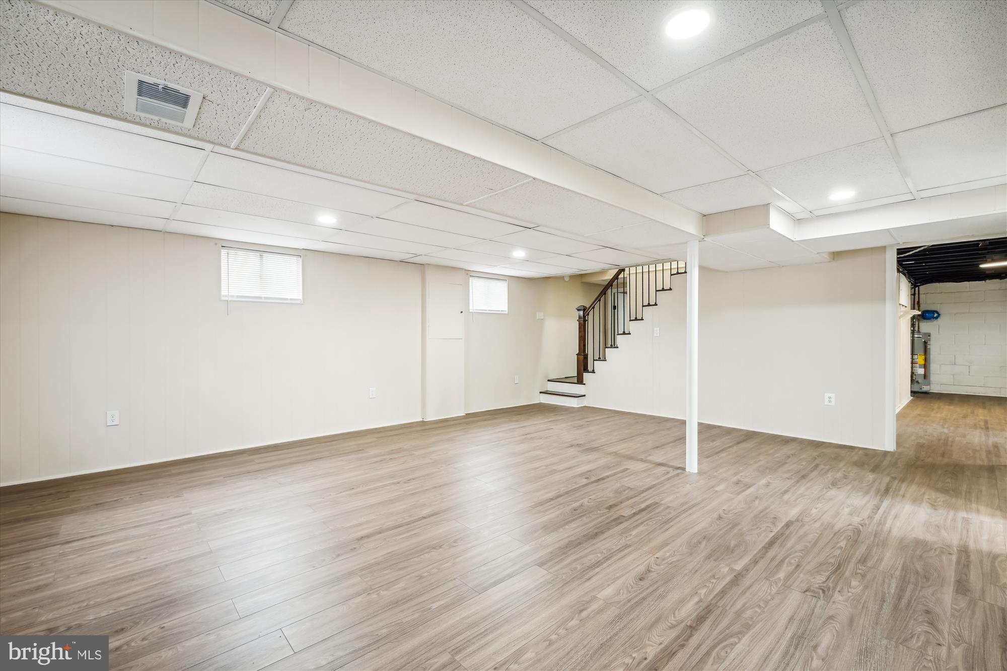 FORESTVILLE - Residential