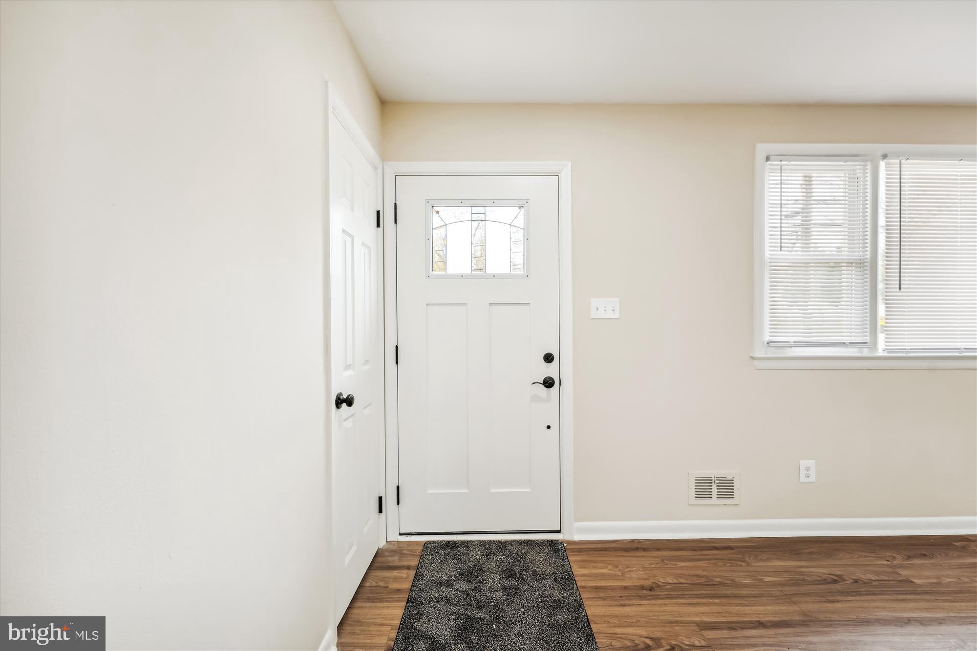 FORESTVILLE - Residential