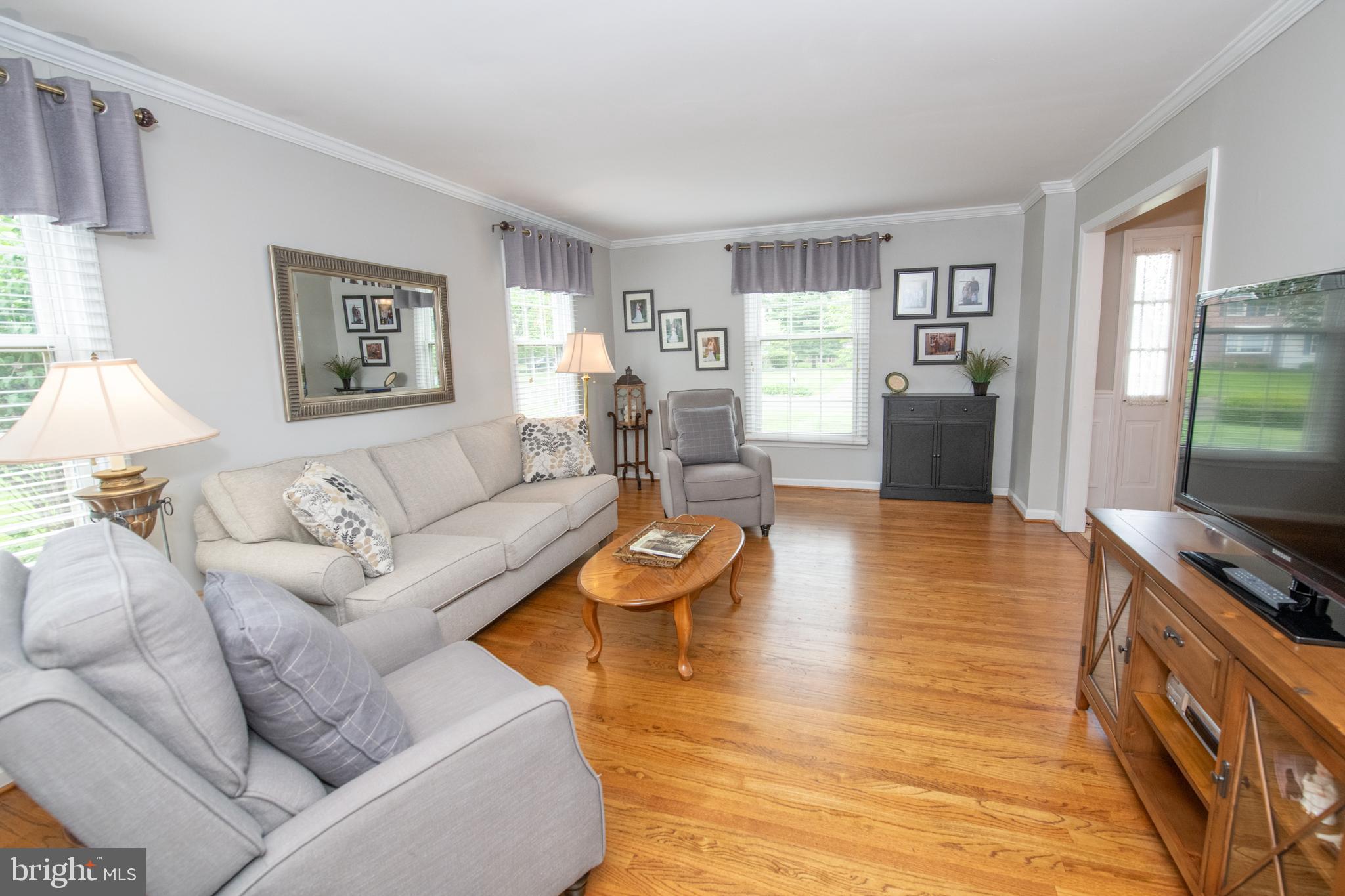 125 MERRY DELL DRIVE