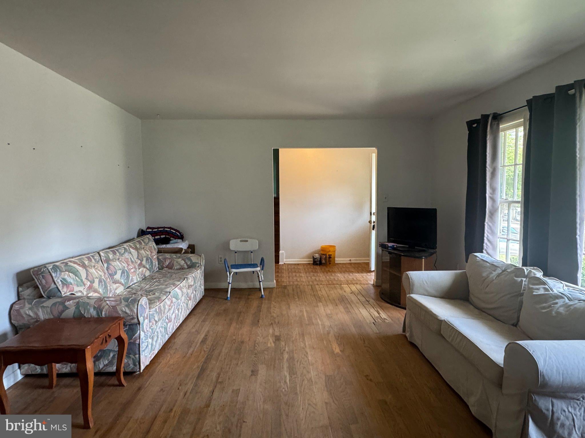 14018 DRAKE DRIVE