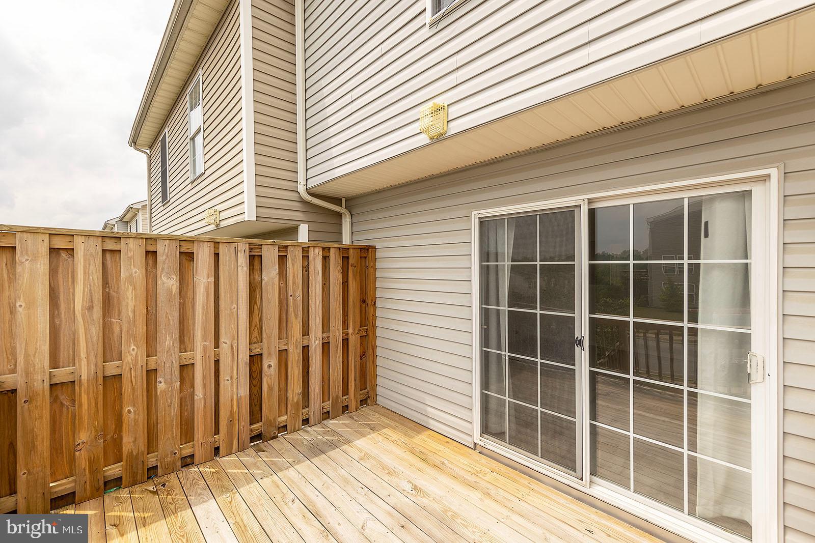 WINDSTONE - Residential Lease