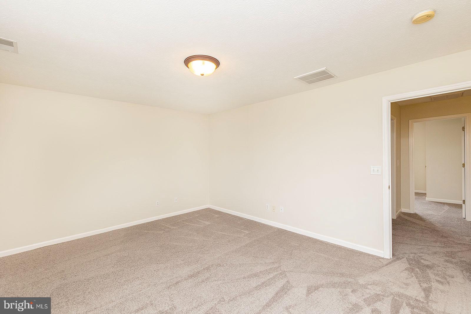 WINDSTONE - Residential Lease