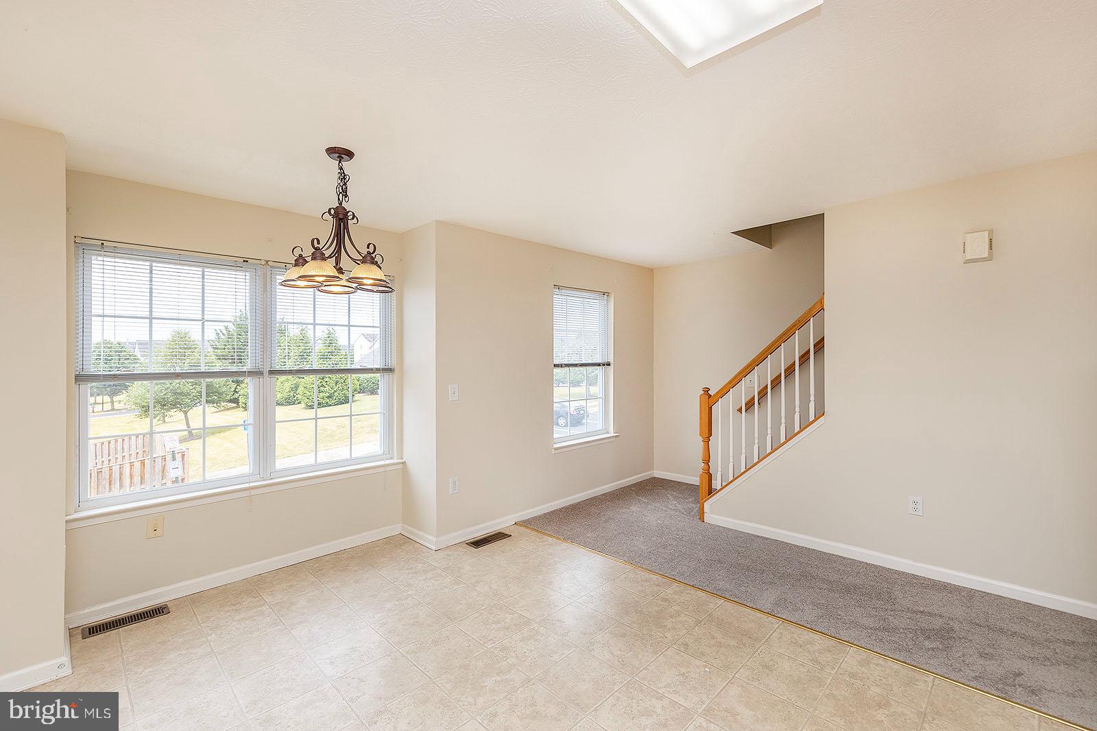 WINDSTONE - Residential Lease