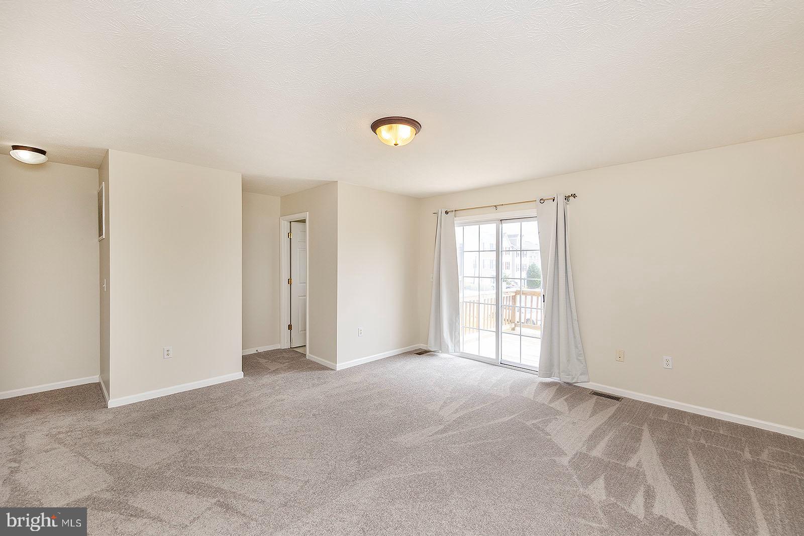 WINDSTONE - Residential Lease