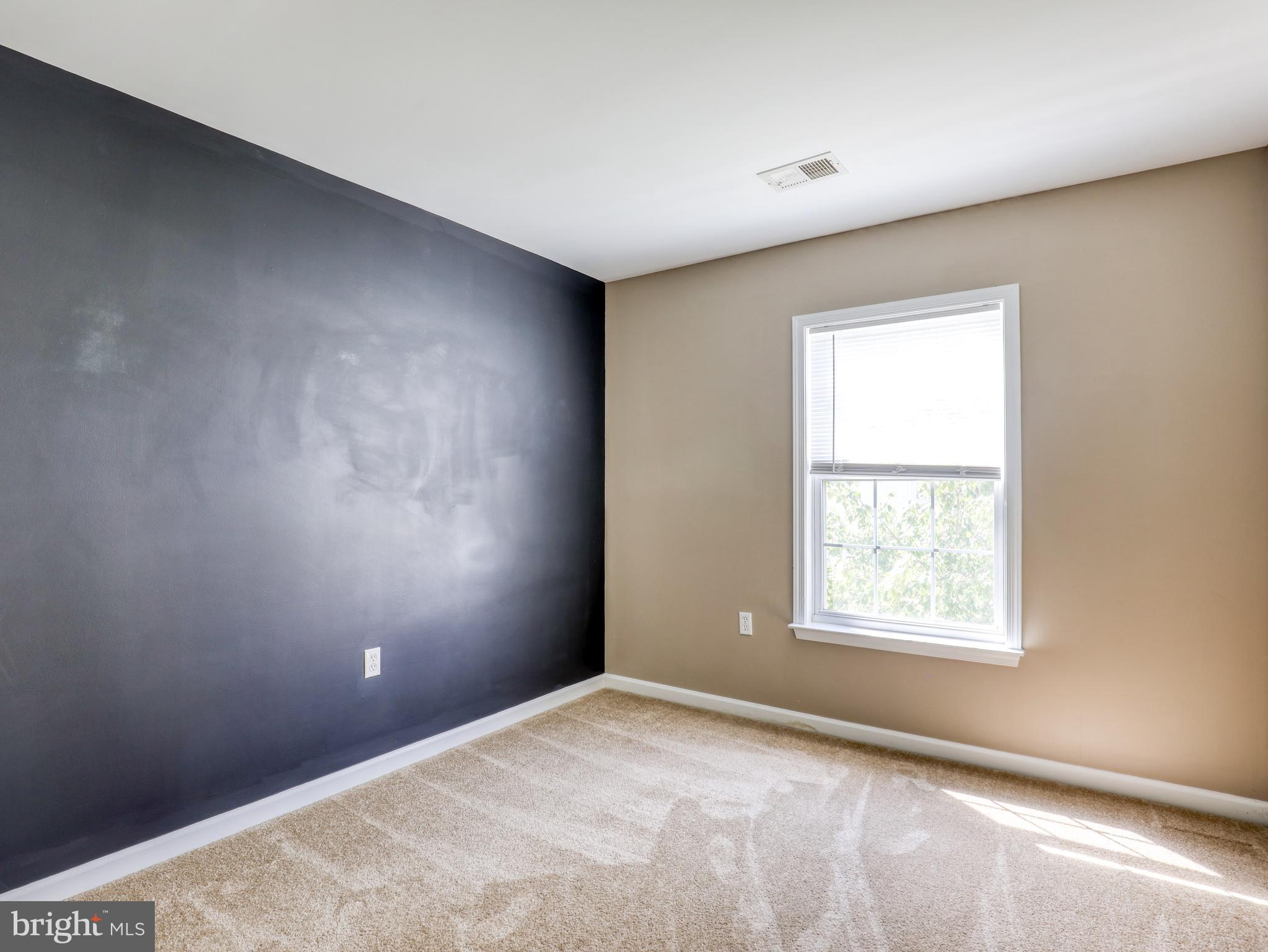 GREEN MEADOWS - Residential Lease