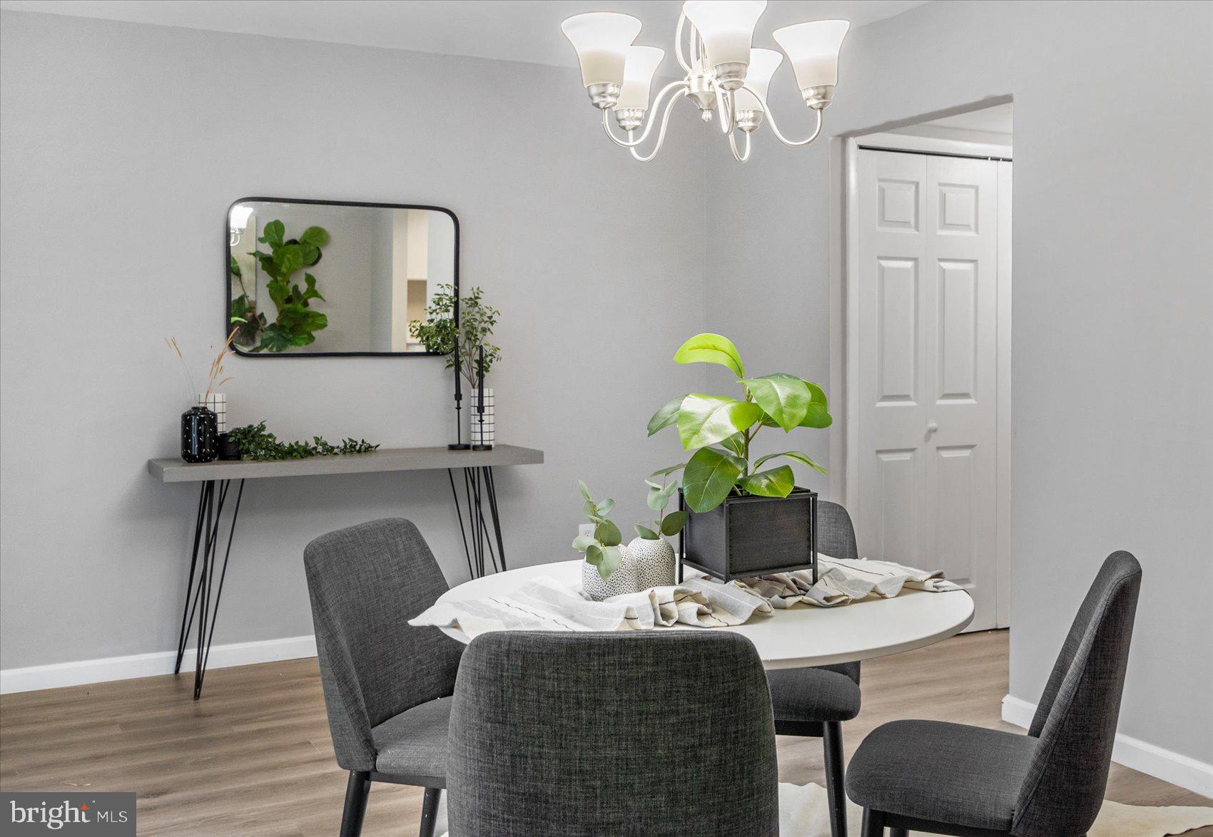 RUMSEY ISLAND - Residential