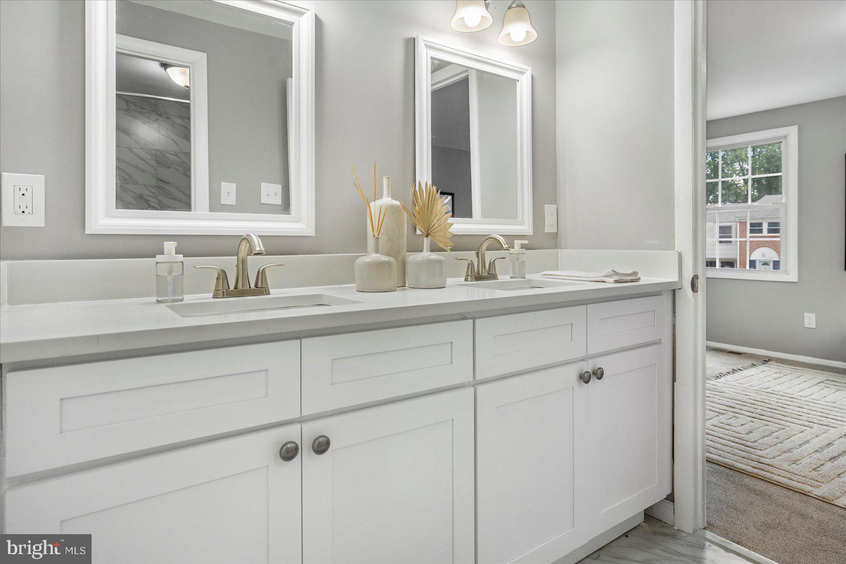 RUMSEY ISLAND - Residential